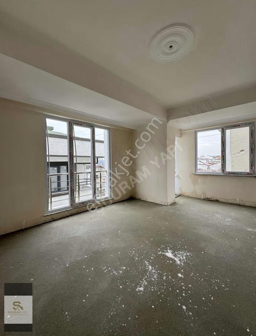 Altınşehir'de Ana Cadde Üzeri Yeni Bitmiş Arakat Daire - Görsel 16