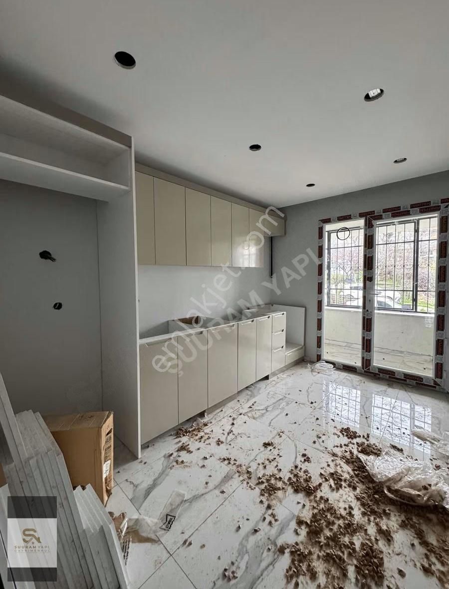 Tahtakale'de 2+1 95m2 Balkonlu Ön Cephe Yüksek Giriş Daire - Görsel 8