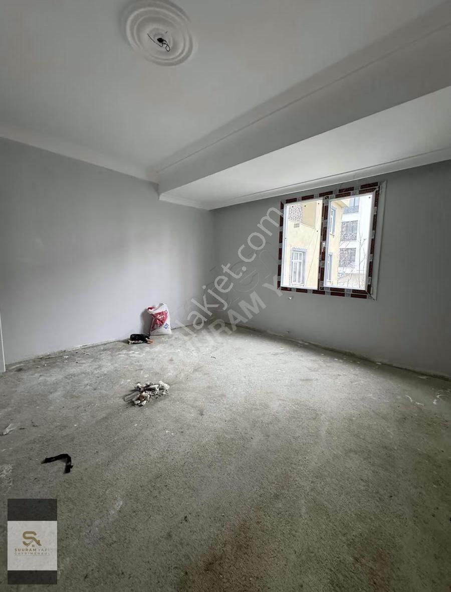 Tahtakale'de 2+1 95m2 Balkonlu Ön Cephe Yüksek Giriş Daire - Görsel 13