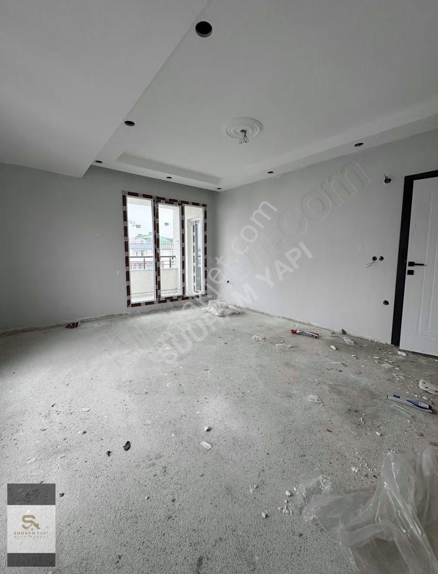 Tahtakale'de 95m2 2+1 Ebeveyn Banyolu Arakat - Görsel 2