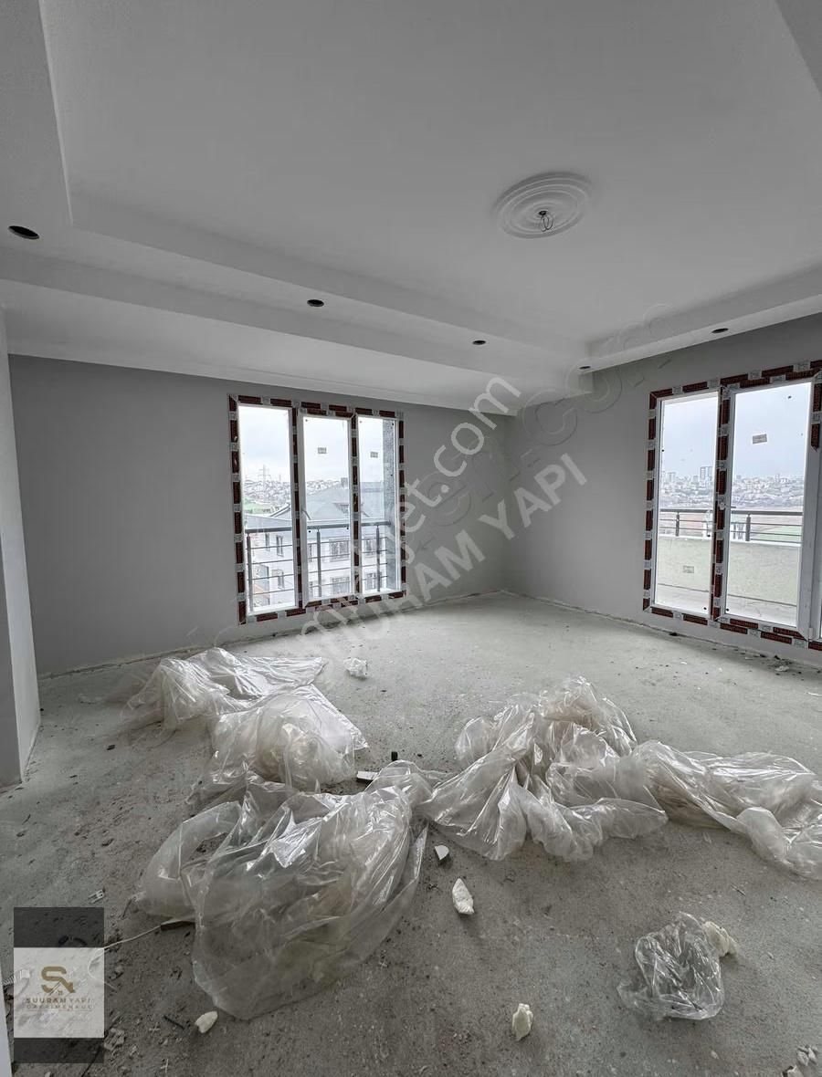 Tahtakale'de Satılık 4+2 165m2 Göl Manzaralı Dubleks Daire