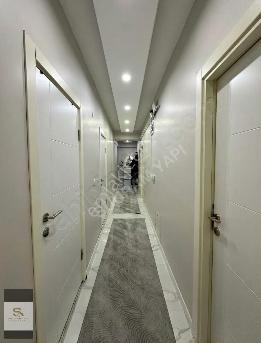 Şuuram Yapıdan Meydan Konumlu Butik Sitede 2+1 Arakat Daire - Görsel 6