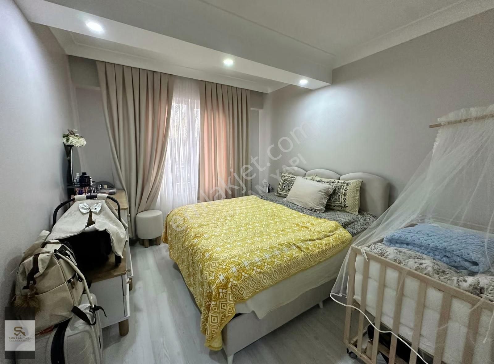 Şuuram Yapıdan Meydan Konumlu Butik Sitede 2+1 Arakat Daire - Görsel 21