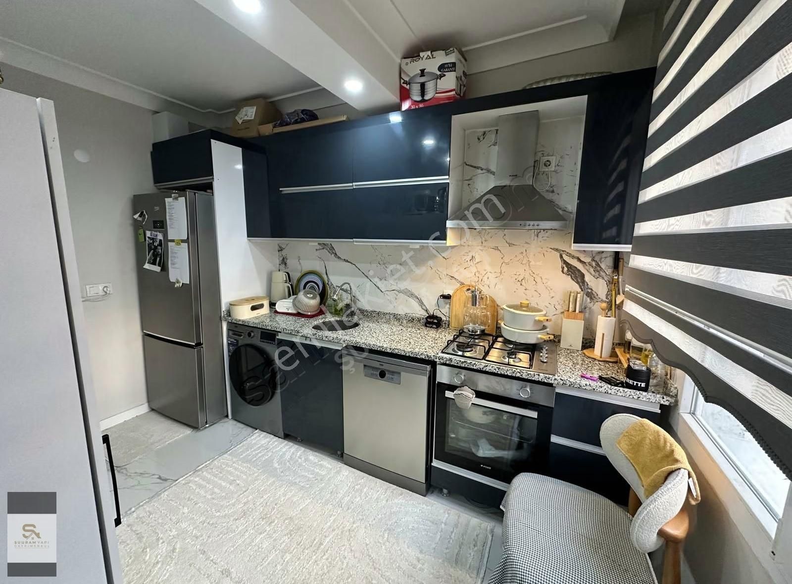 Şuuram Yapıdan Meydan Konumlu Butik Sitede 2+1 Arakat Daire - Görsel 11