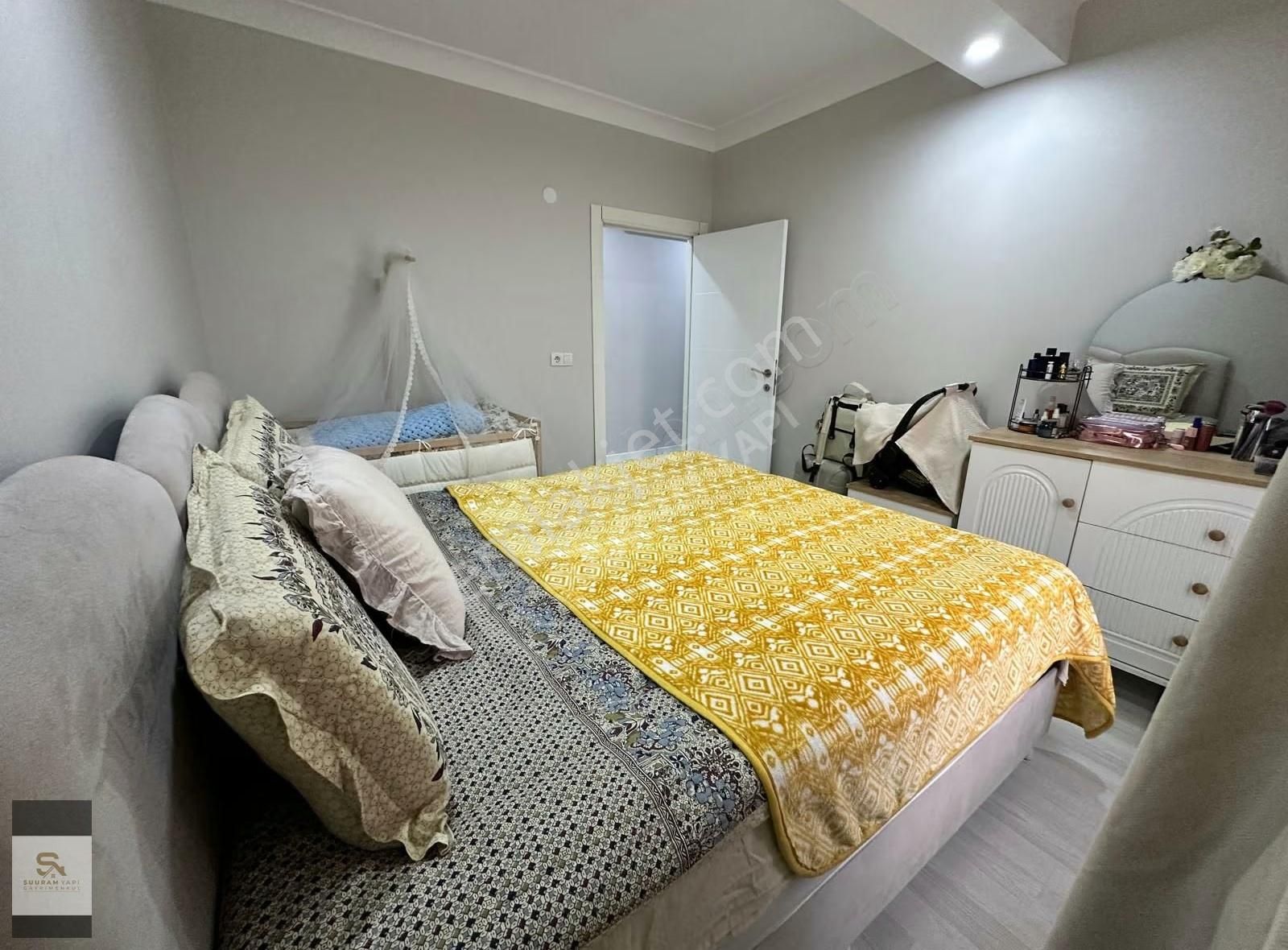 Şuuram Yapıdan Meydan Konumlu Butik Sitede 2+1 Arakat Daire - Görsel 9