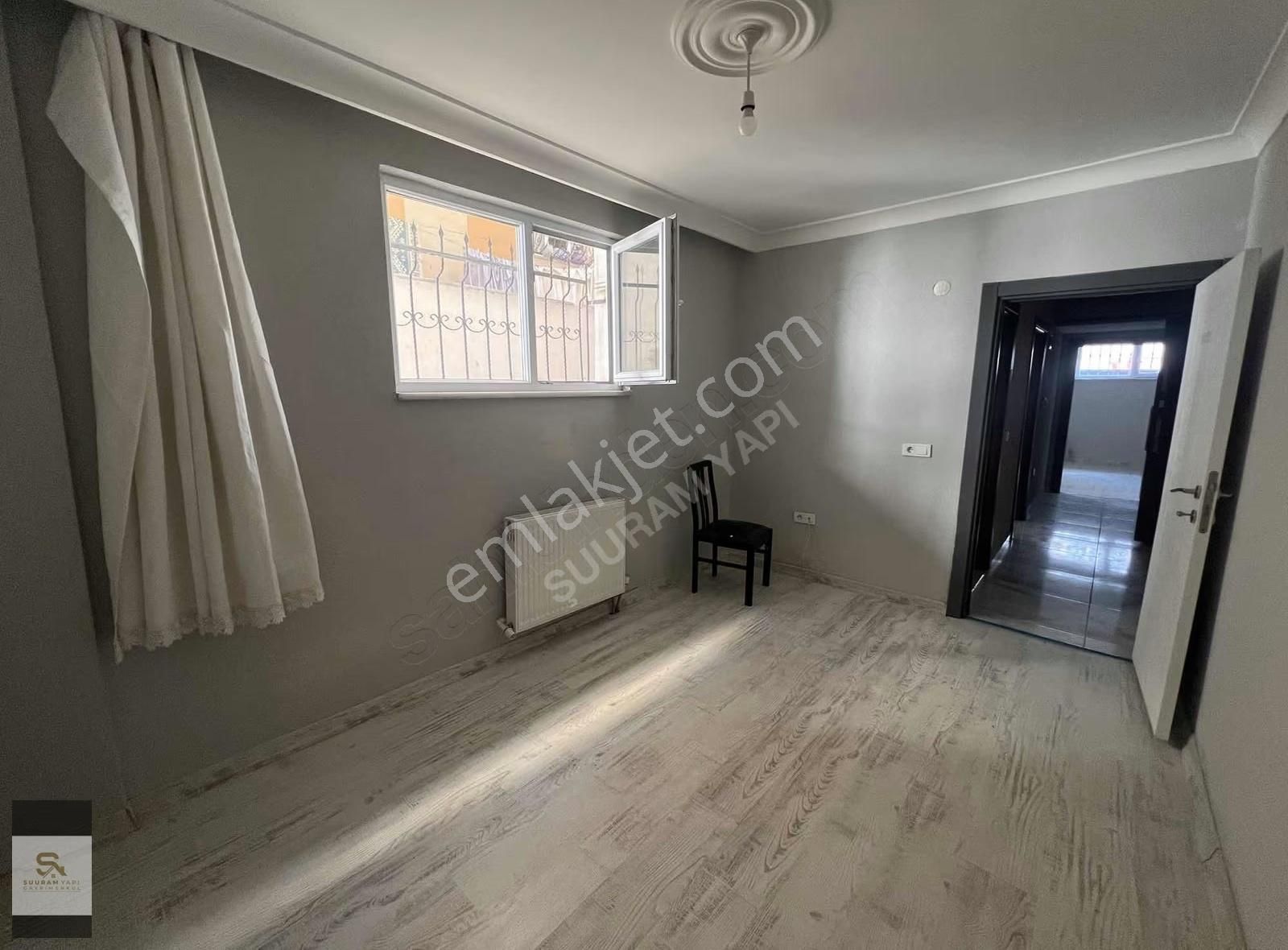 Altınşehirde Meydan Konunlu Kiralık Bahce Katı - Görsel 2