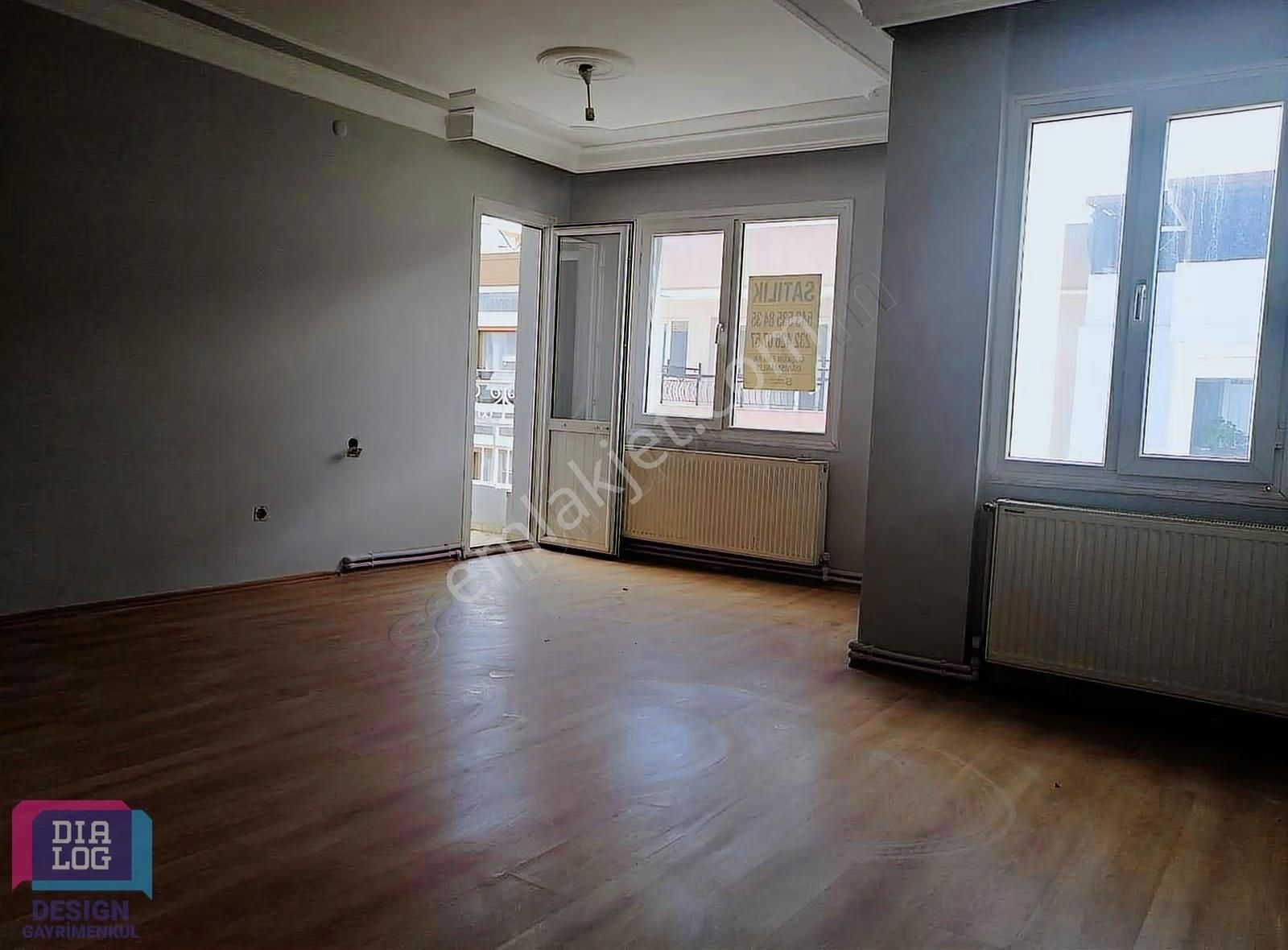 İzmir Buca Efeler Mahallesi'nde Uygun Fiyata 3+1 Satılık Daire - Görsel 3