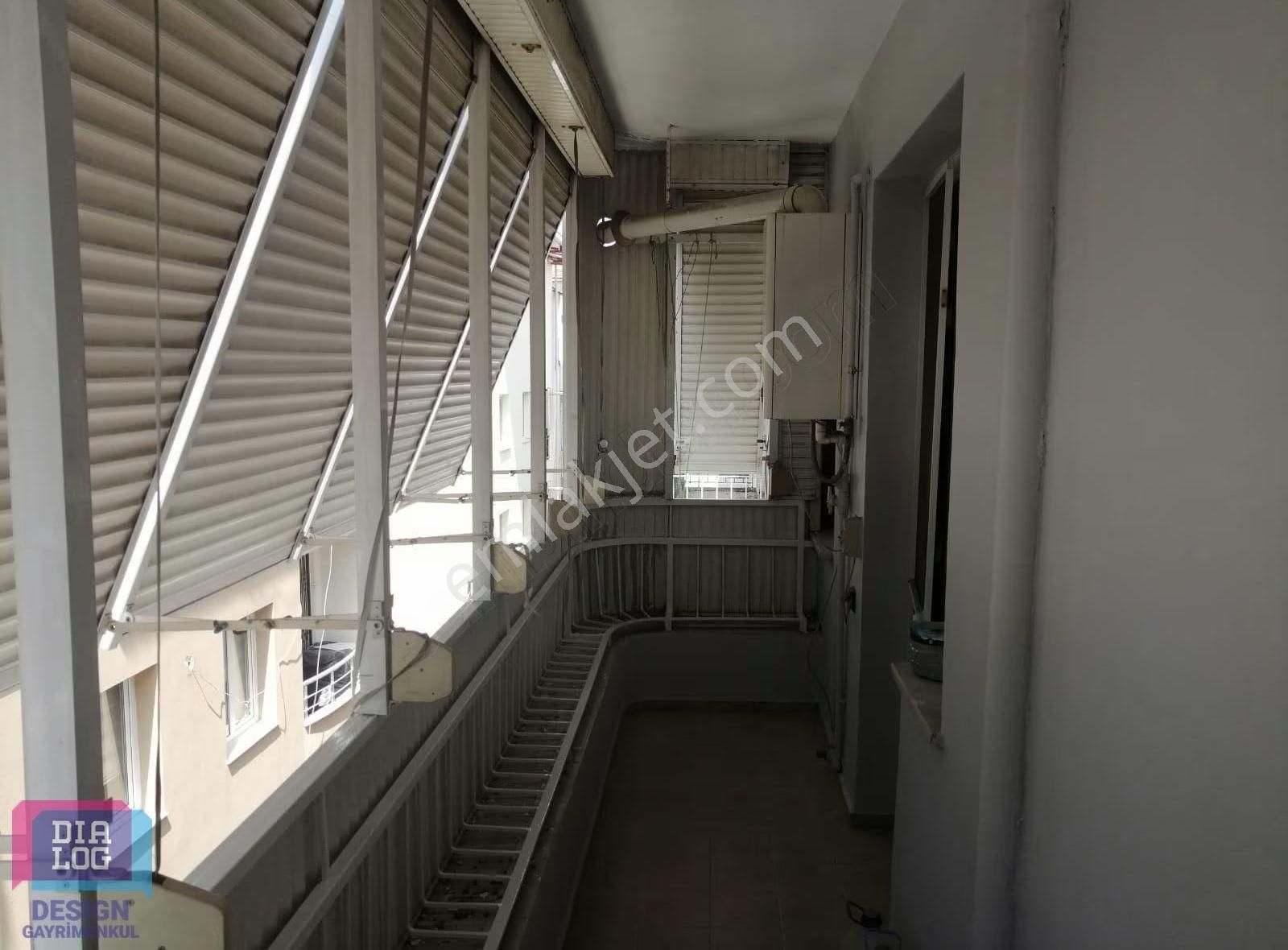 İzmir Buca Efeler Mahallesi'nde Uygun Fiyata 3+1 Satılık Daire - Görsel 2