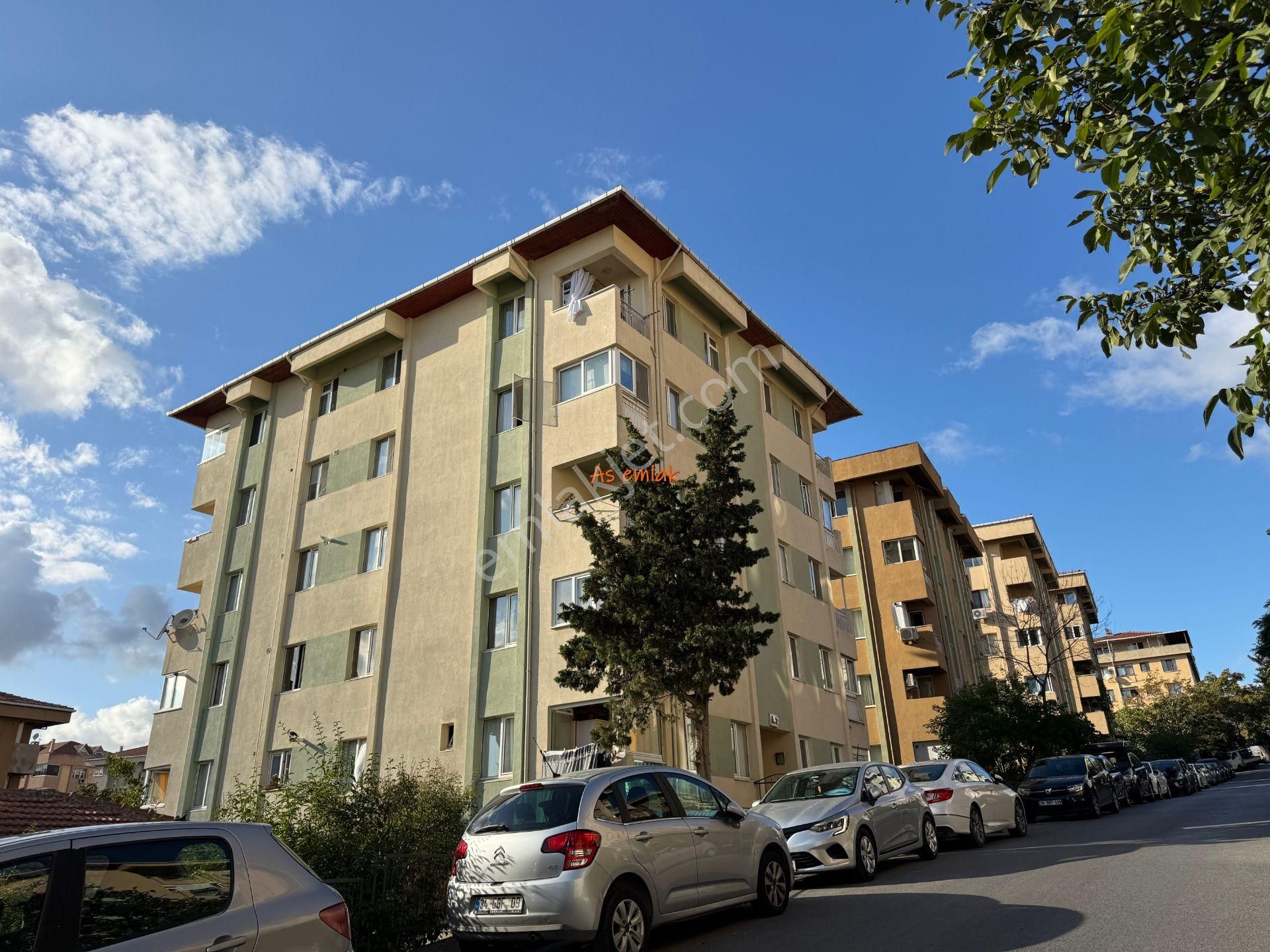 As Emlak'tan 4+1 Bağlarbaşı Soyak Evlerinde 4.kat 130m2 Daire