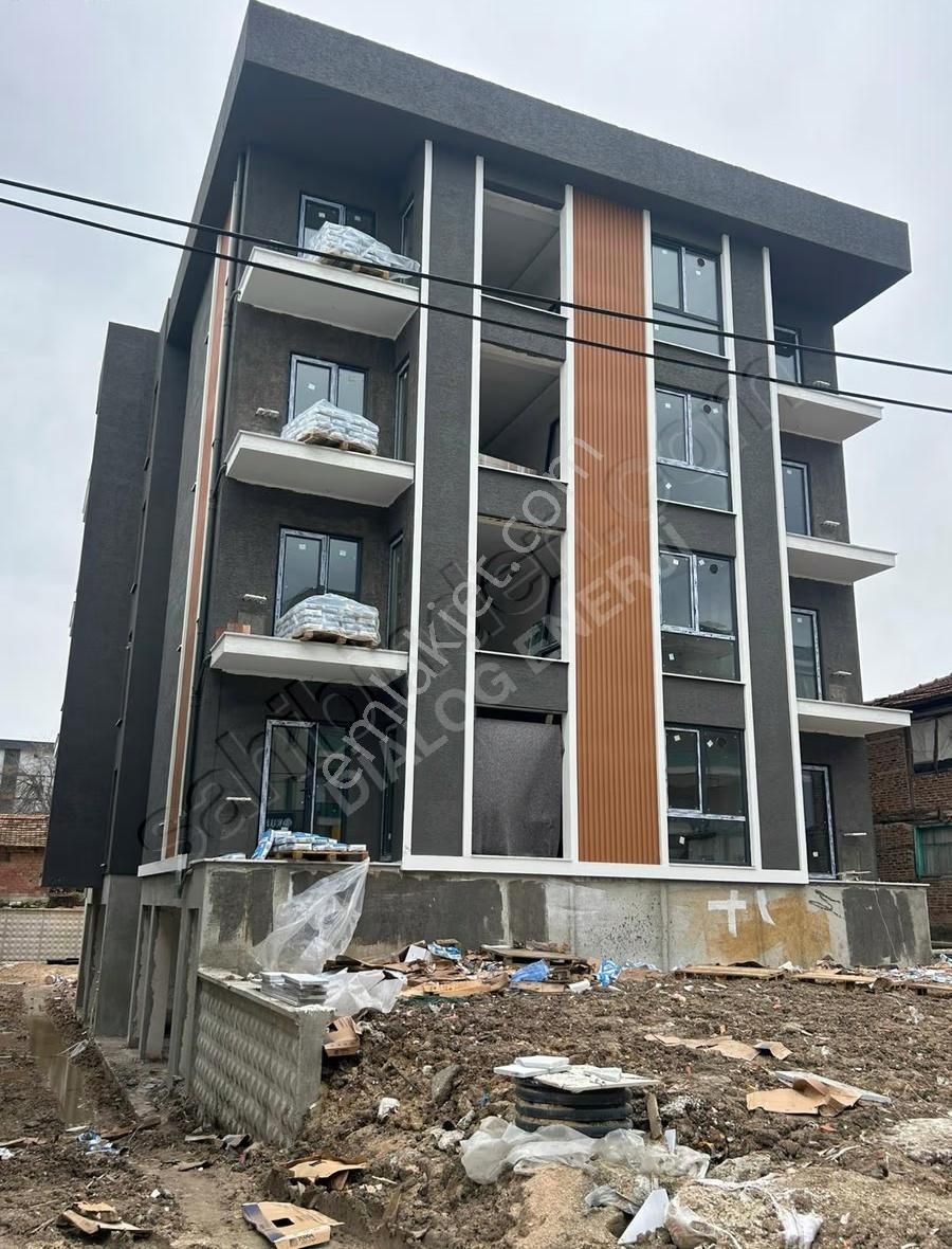 Nilüfer Yolçatı 1+1 Ara Kat Satılık 65 M2 Sıfır Daire