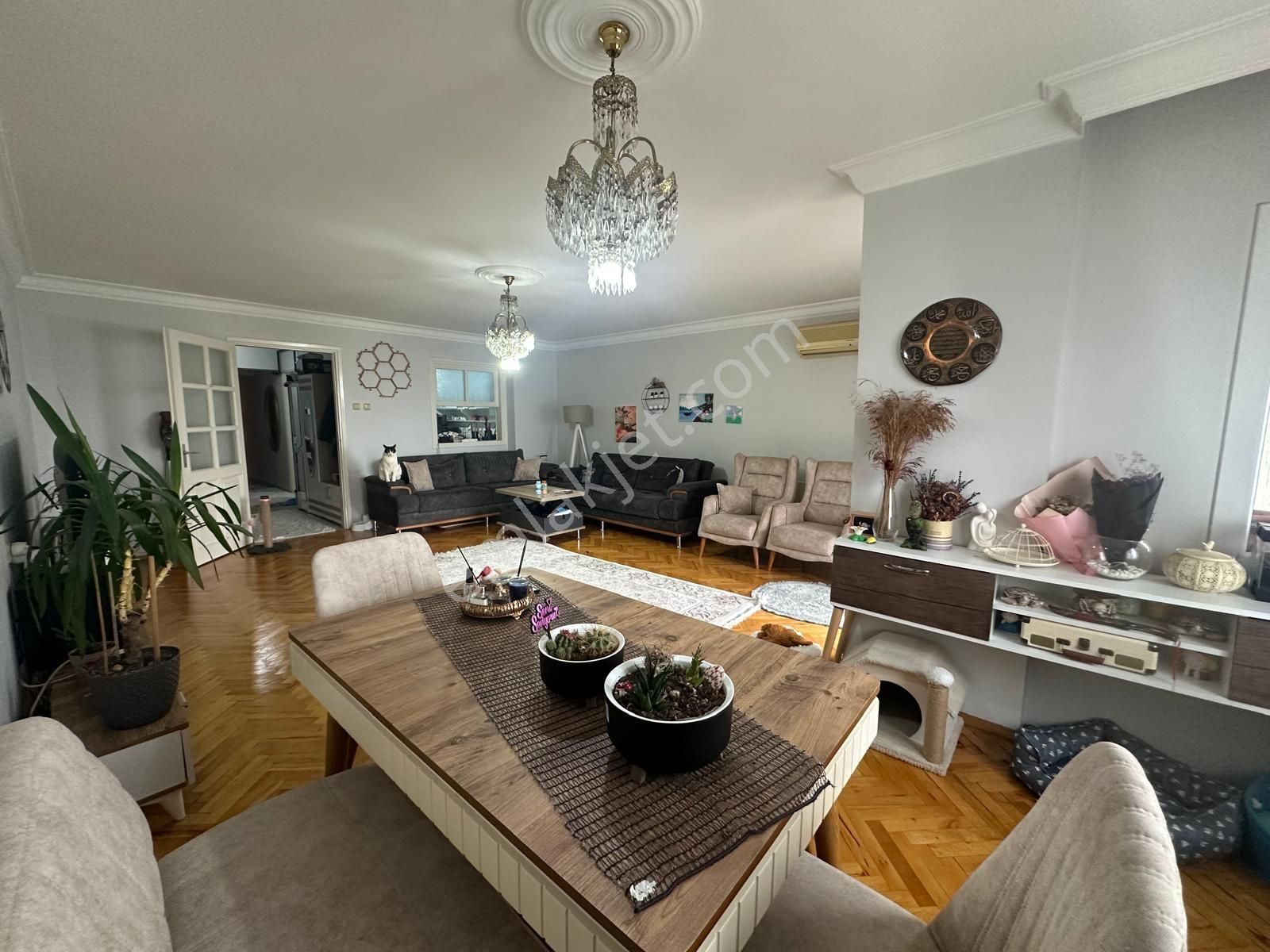 Bürmen'den Basınsitesi Tibaş Evleri Yanı 3+1 Otoparklı Asansörlü - Görsel 7