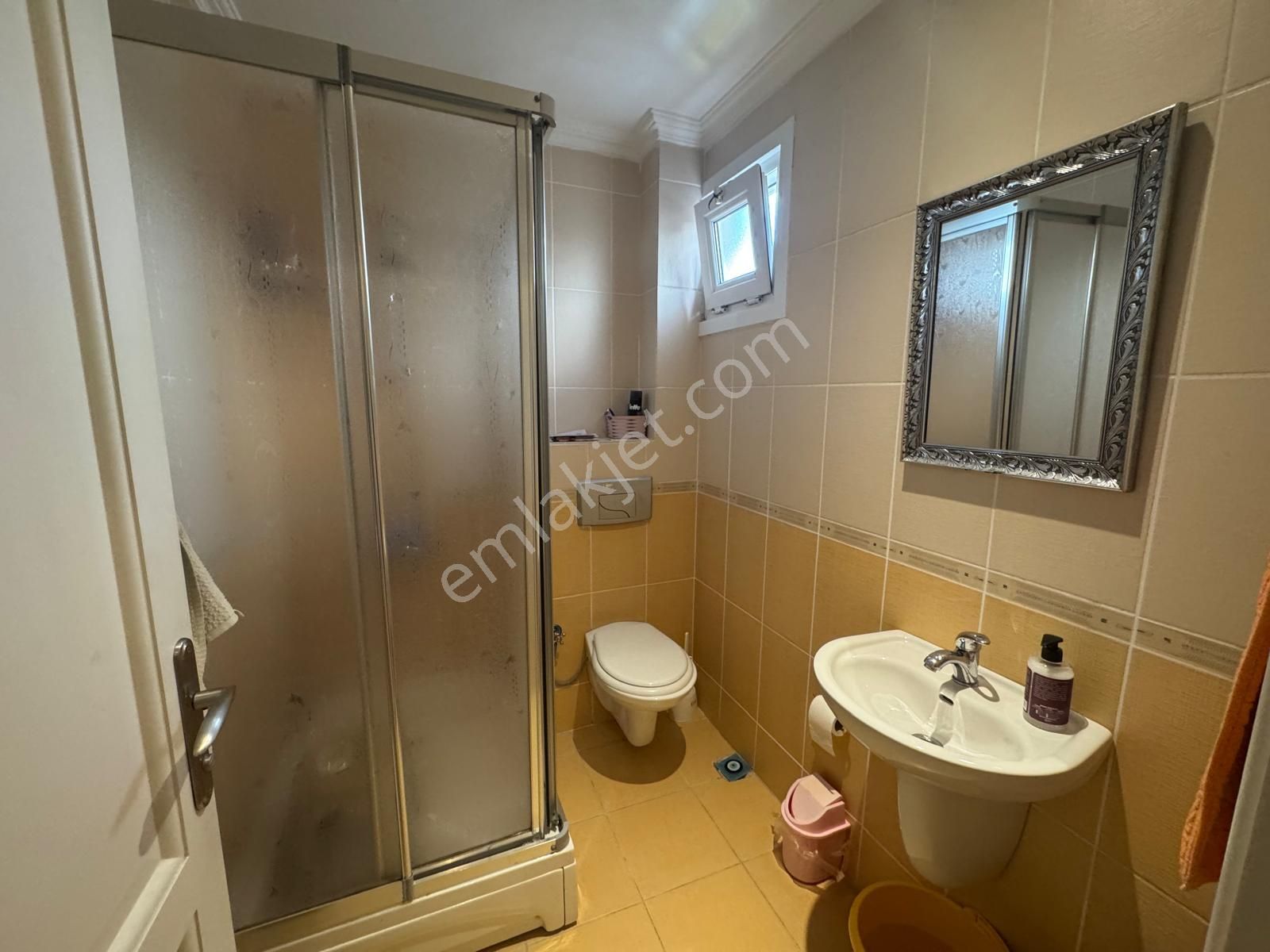 Büyükçekmece Atatürk Mah 3+1 155m Ebeveyn Banyolu Satılık Daire - Görsel 18
