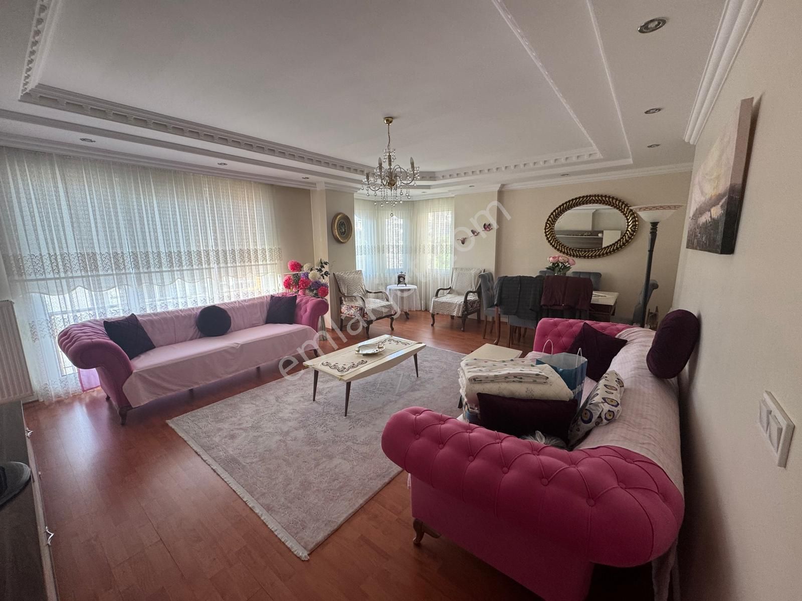 Büyükçekmece Atatürk Mah 3+1 155m Ebeveyn Banyolu Satılık Daire - Görsel 2