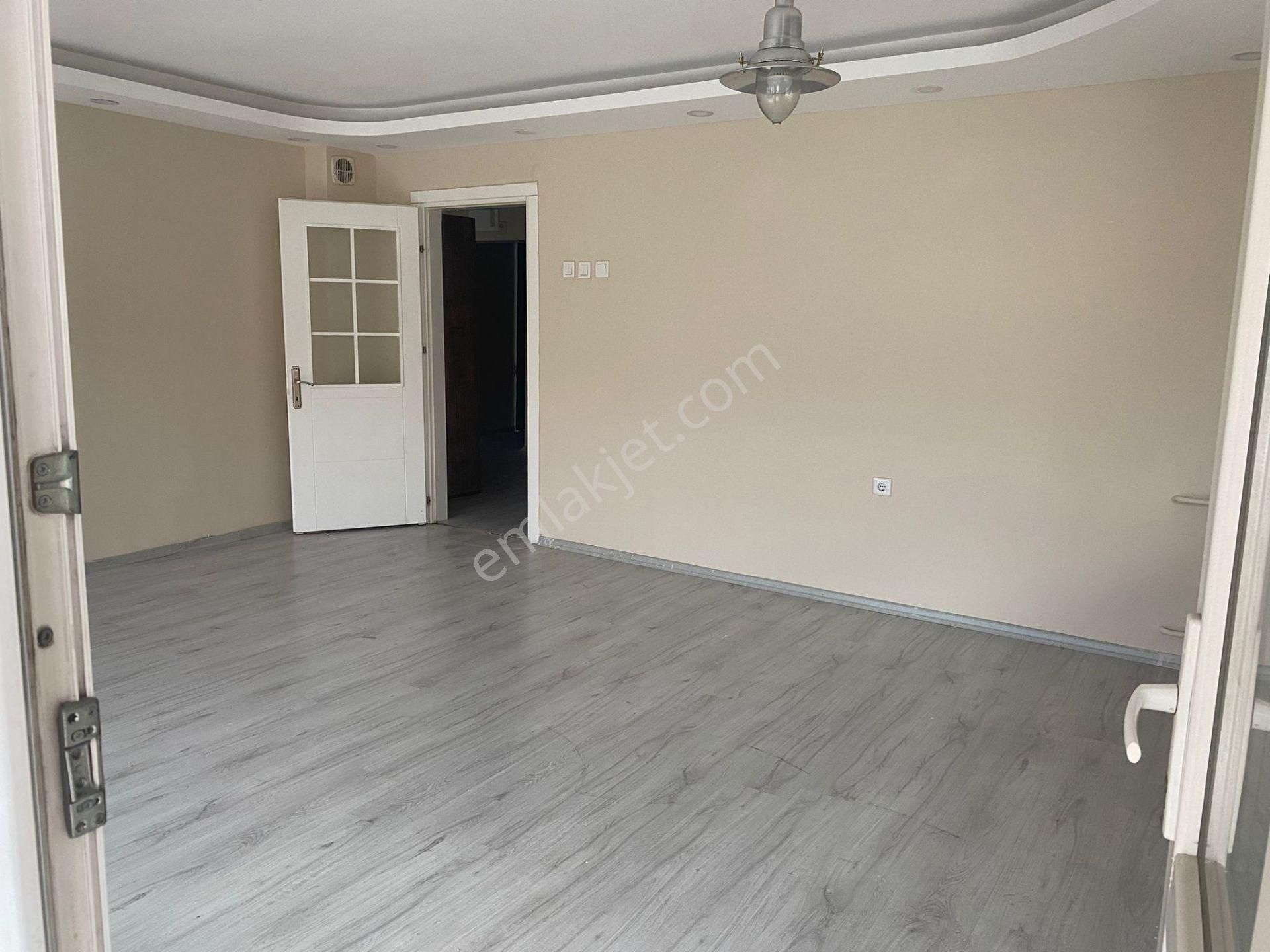 İnöncadde Uzeri Noktada Asansörlü Otoparklı Dogalgaz Asansör - Görsel 4