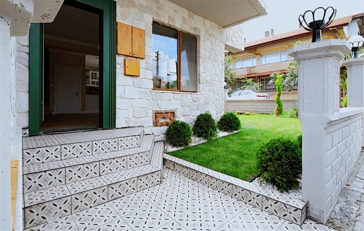 Kocaali Yalıda Denize 1. Parsel 3+1 Manzaralı Tripleks Villa - Görsel 10