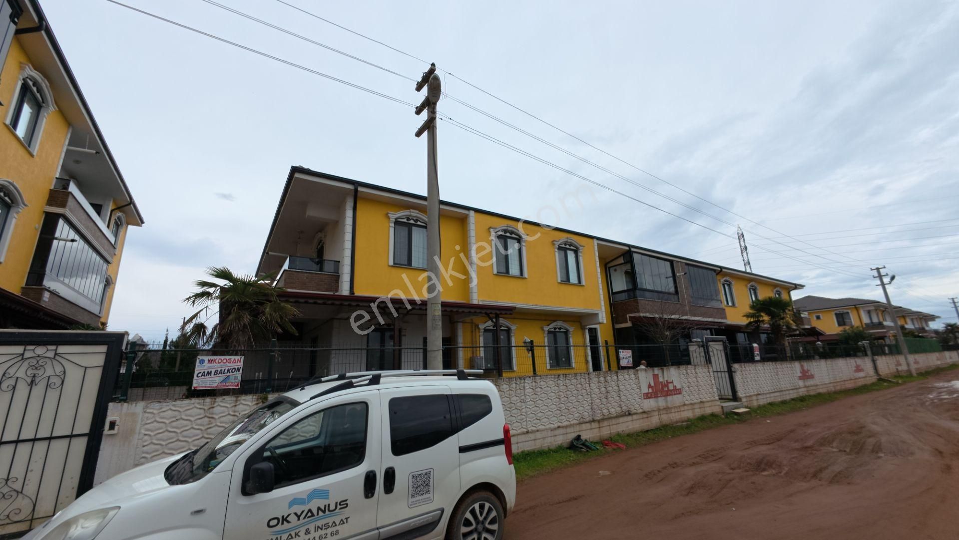 Karasu'da Havuzlu Sitede Satılık 2+1 Geniş Daire - Görsel 2