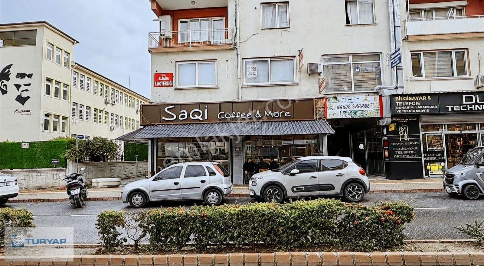 İstiklal Caddesinde Kiracılı Yüksek Getirili Satılık Dükkan