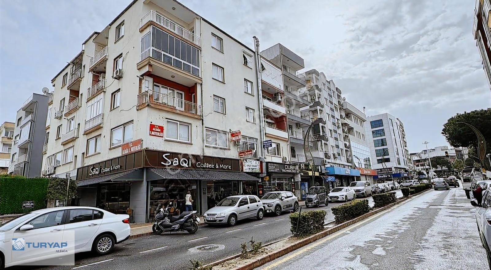 İstiklal Caddesinde Kiracılı Yüksek Getirili Satılık Dükkan - Görsel 4