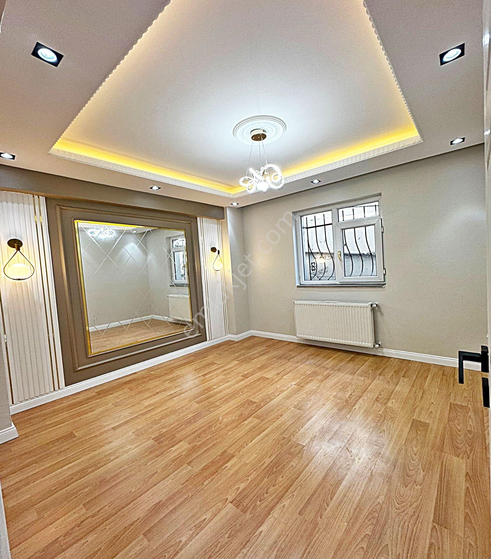 Metrobüse Yakın Ultra Lüks Yeni Bina İskanlı 2+1 Geniş Satılık Daire