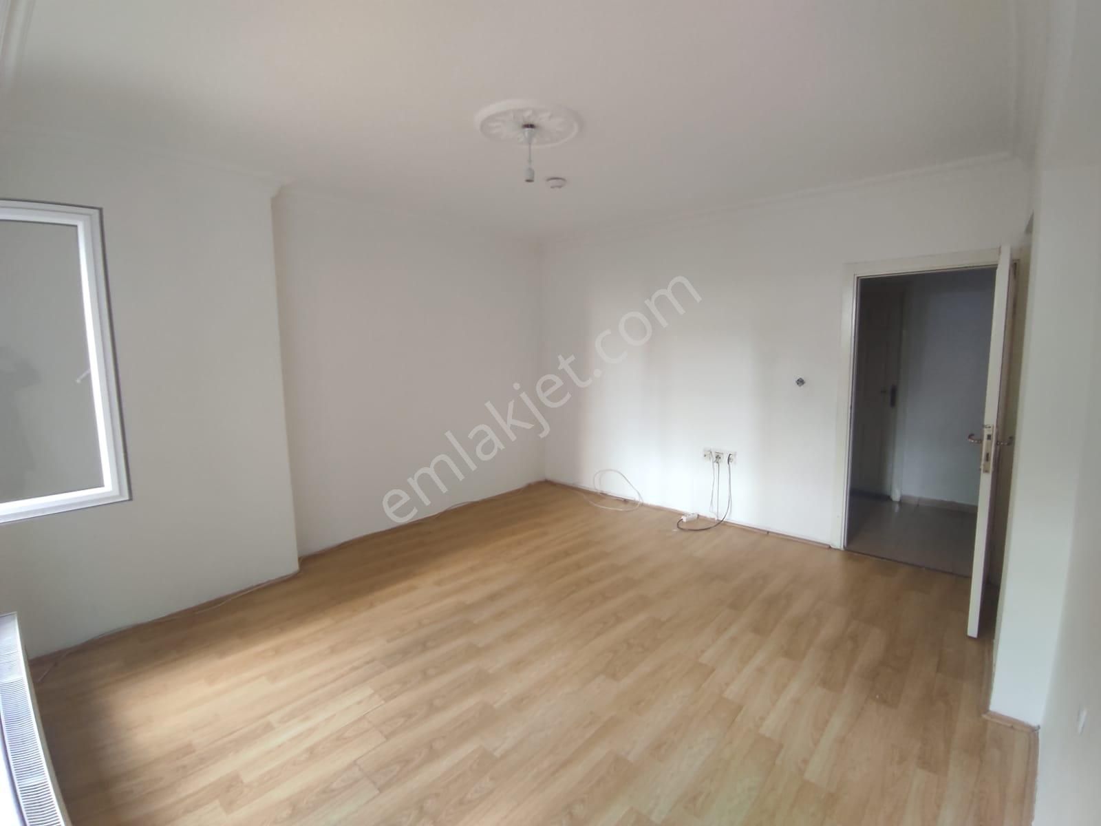 Özlem Caddesi Paraleli 2+1 Satılık Daire** - Görsel 4