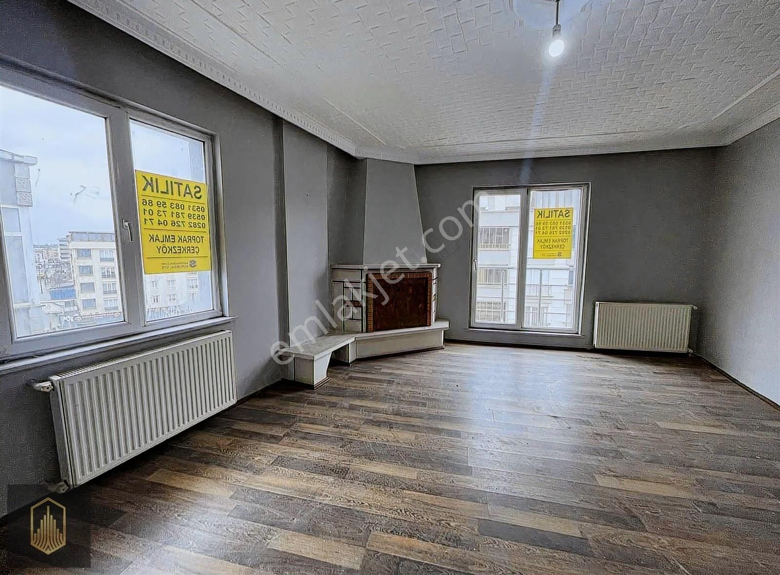 Toprak Gayrimenkul'den Fevzipaşa Mah.4+1 210 M2 Ana Cadde Dublex