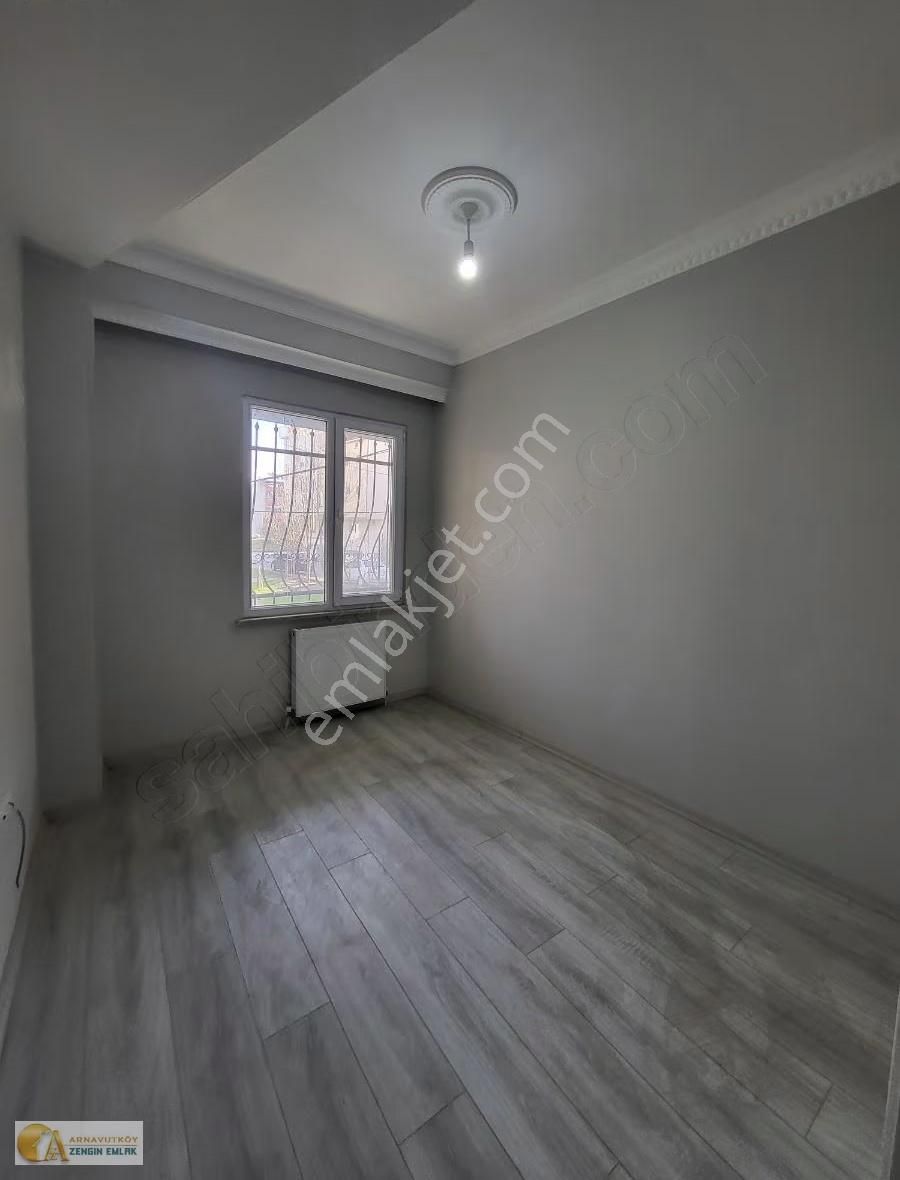 Arnavutköy Anadolu Mahallesinde Merkezi Konumda Yüksek Giriş - Görsel 8
