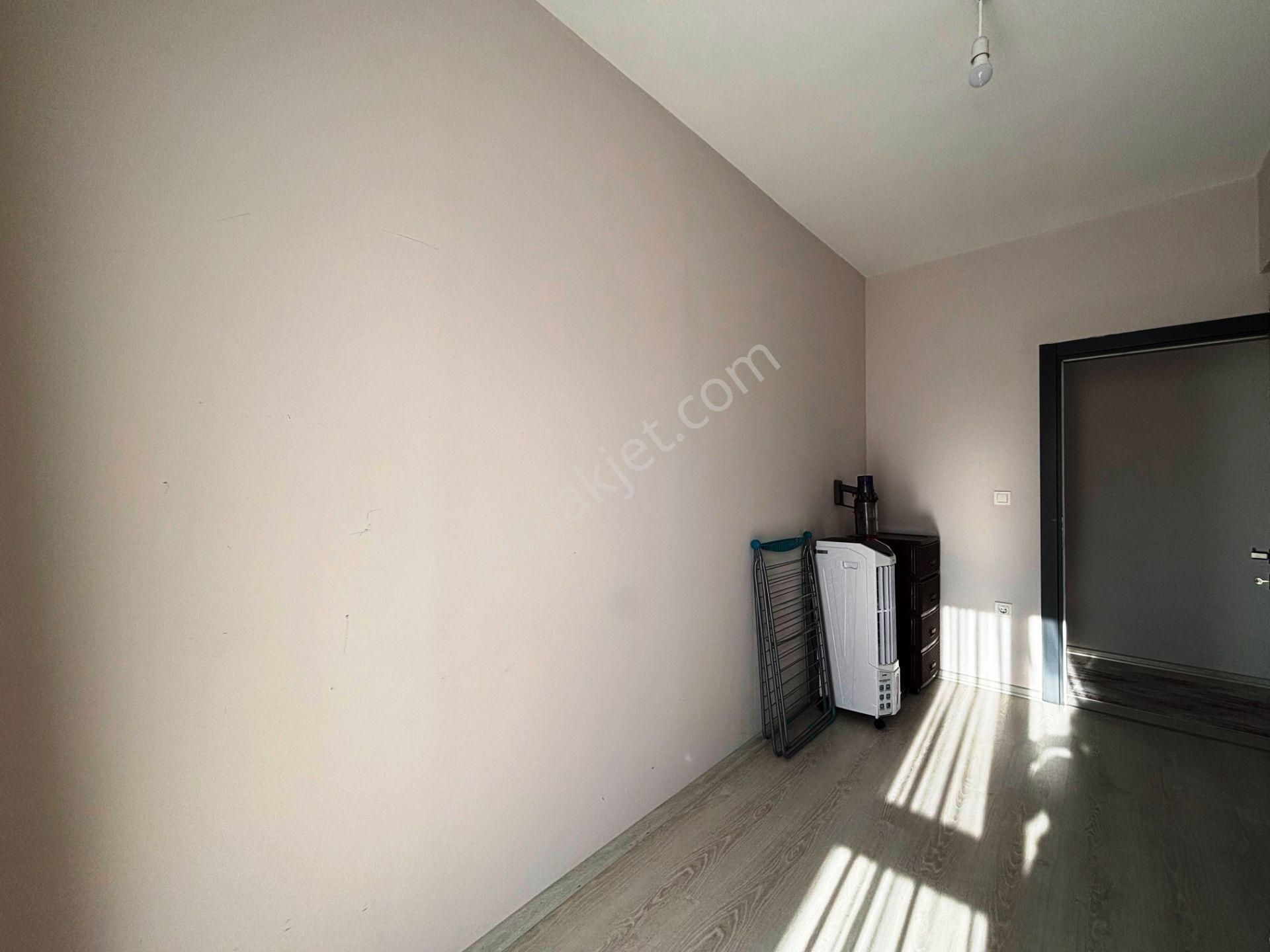 Lunaport Sitesi Kurtköy 25.000 Kiracılı Ara Kat 80m2 Satılık 2+1 - Görsel 21