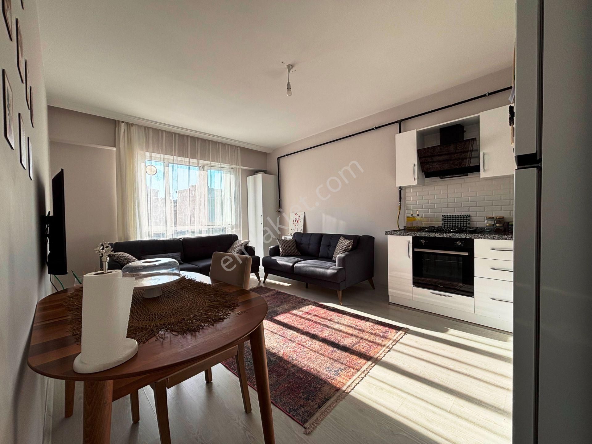 Lunaport Sitesi Kurtköy 25.000 Kiracılı Ara Kat 80m2 Satılık 2+1 - Görsel 2