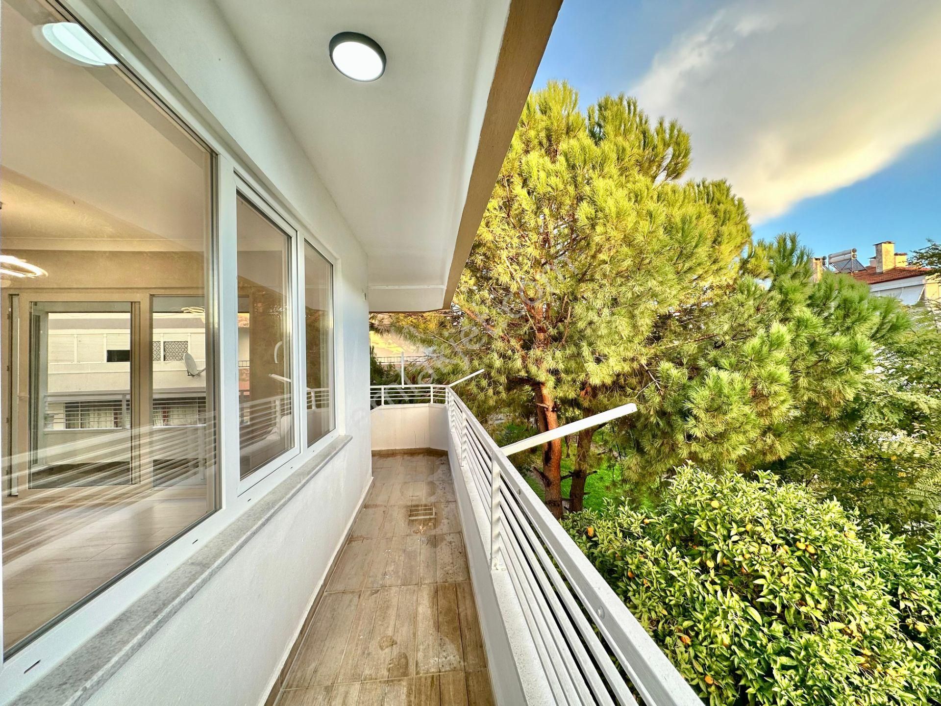 ꧁ay Emlak'tan꧂akçay 'da Ayrı Mutfak Köşe Ön Cephe Satılık 2+1 Muhteşem Doğa Manzaralı Daire - Görsel 10