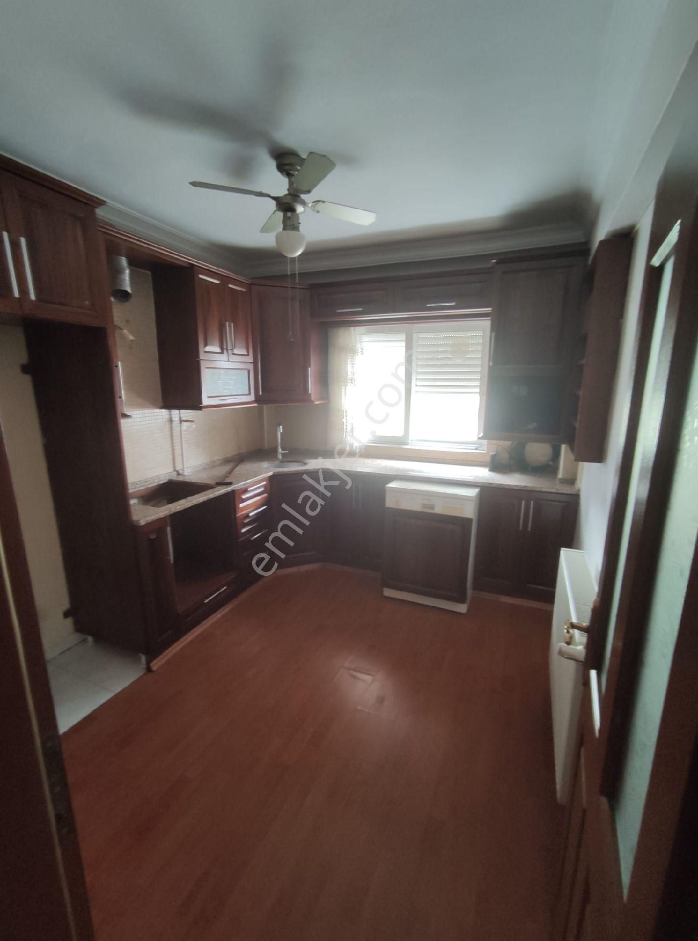 Kiralik Daire Aydoğdu Mah. Hürriyet Cad. Üzeri 3+1 140 M2 Doğalgazlı - Görsel 5