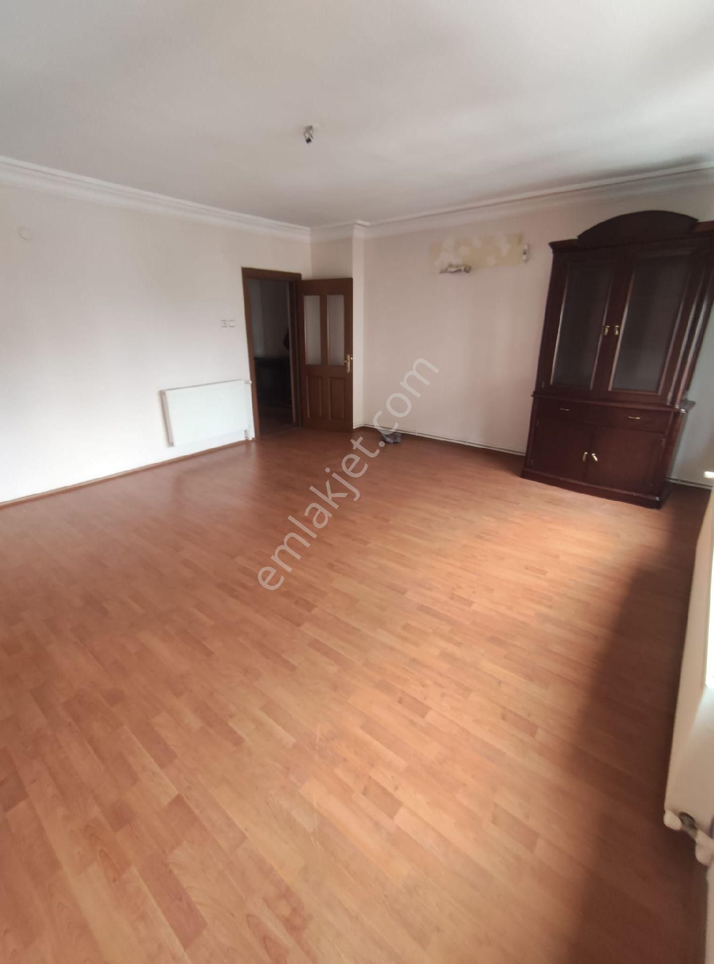 Kiralik Daire Aydoğdu Mah. Hürriyet Cad. Üzeri 3+1 140 M2 Doğalgazlı - Görsel 9