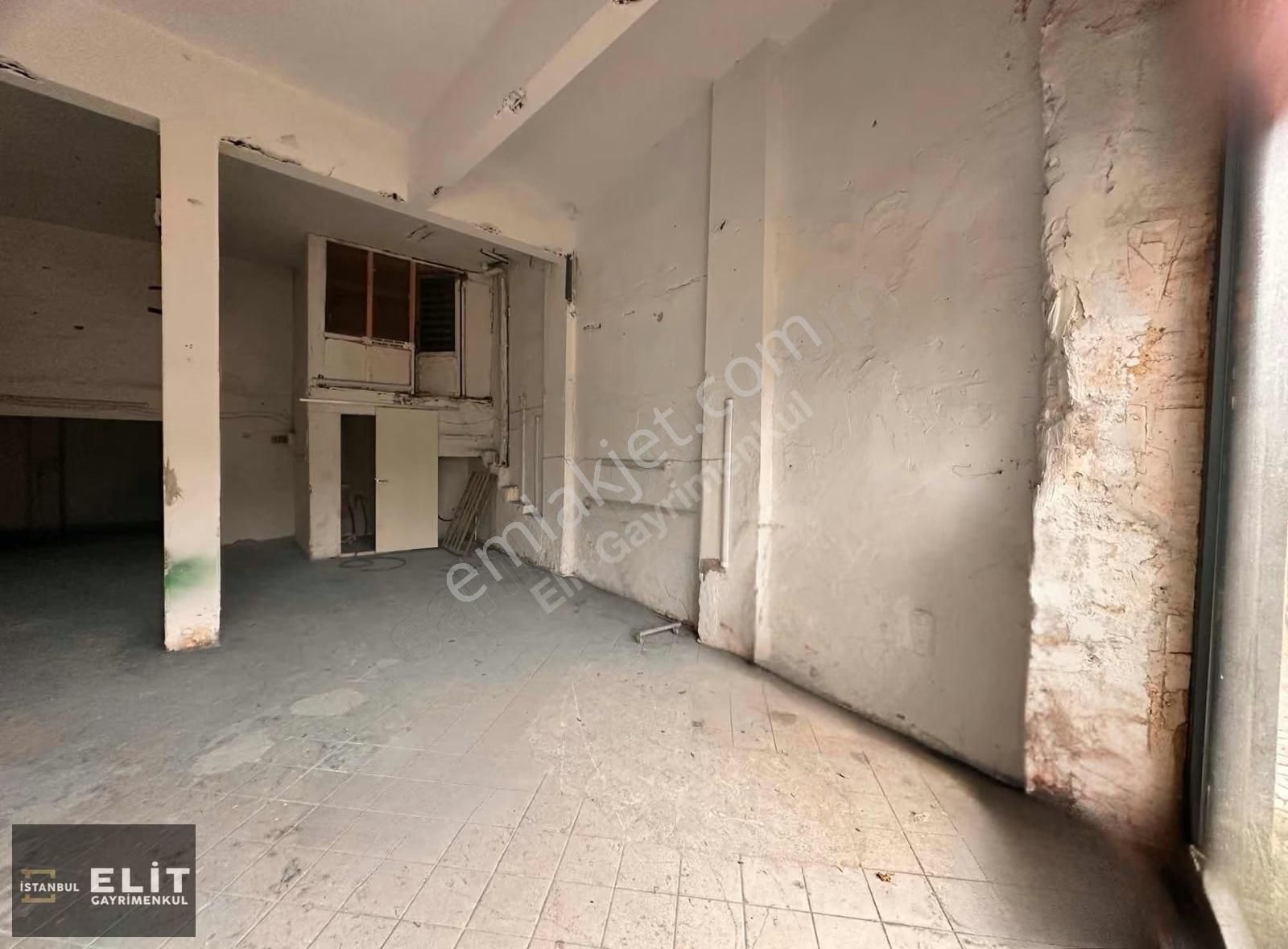 Fikirtepe Metrobüs Durağı Çıkışı - Kiralık Dükkan - Görsel 9