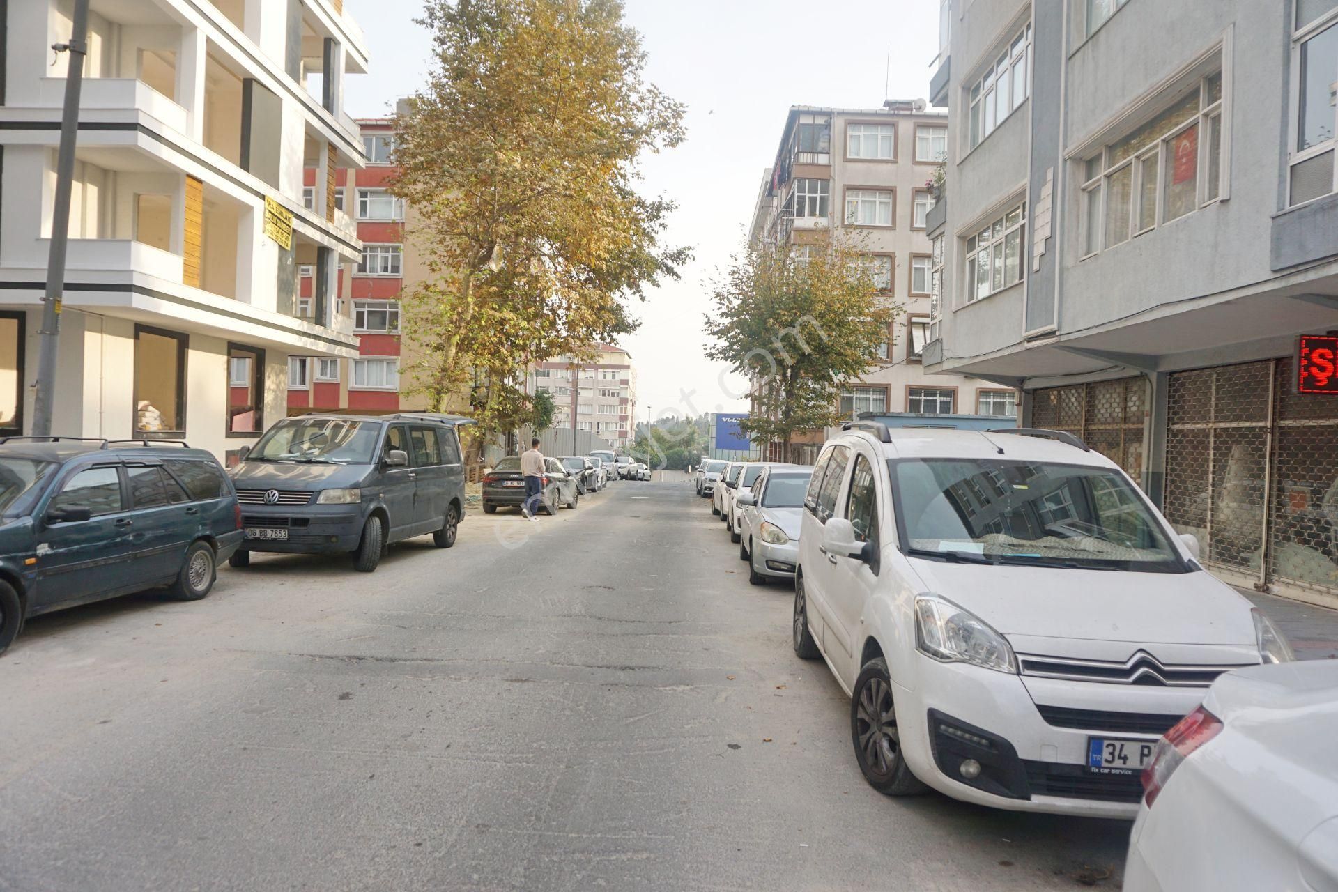 *meral R1740 Barbaros Cd Yeni Kapalı Otopark Asansör Bahçeli 2+1 - Görsel 30
