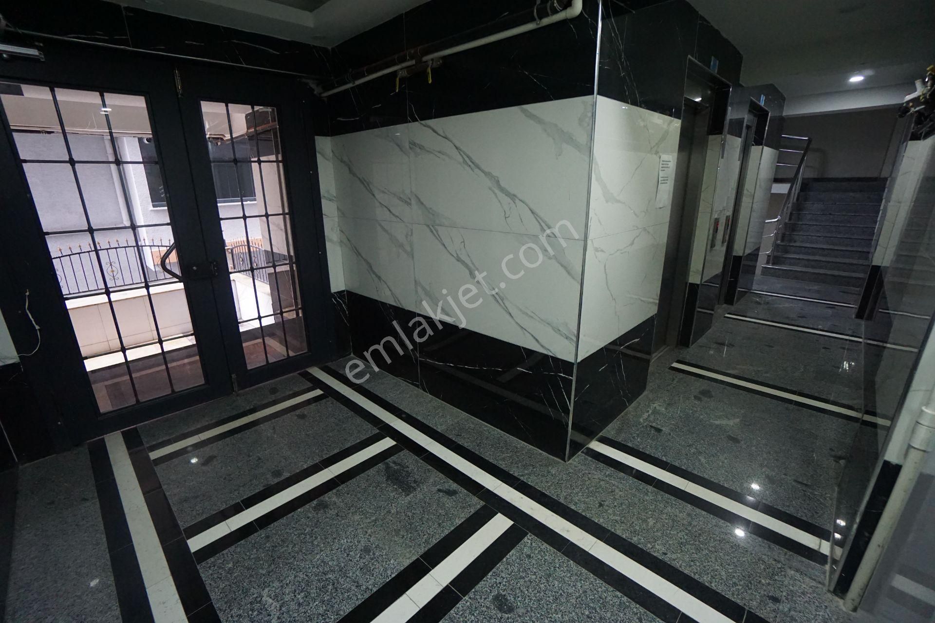 *meral R1740 Barbaros Cd Yeni Kapalı Otopark Asansör Bahçeli 2+1 - Görsel 26