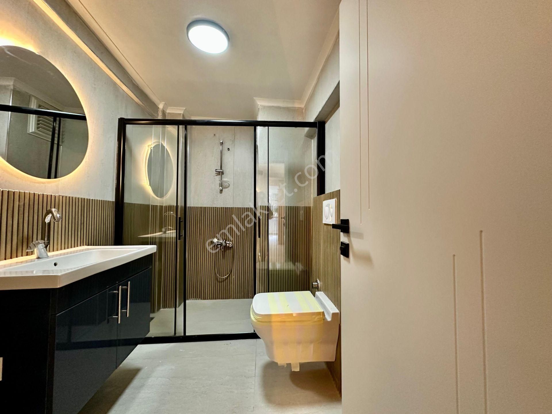 ꧁ay Emlaktan꧁akçay Merkezde İçi Komple Yenilenmiş Ultra Lüks Tasarım Giriş Üstü Satılık 2+1 Daire - Görsel 22