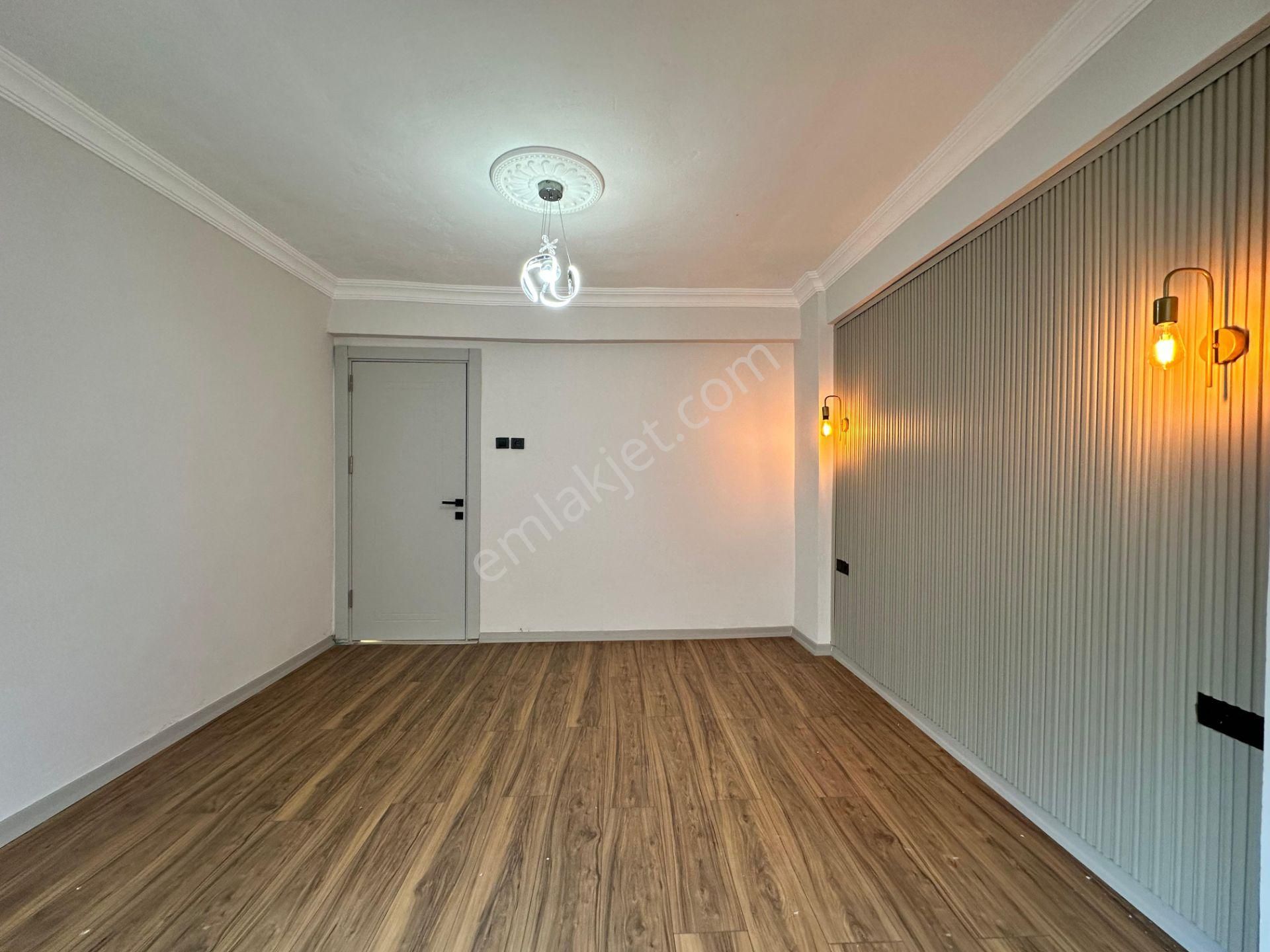 ꧁ay Emlaktan꧁akçay Merkezde İçi Komple Yenilenmiş Ultra Lüks Tasarım Giriş Üstü Satılık 2+1 Daire - Görsel 31