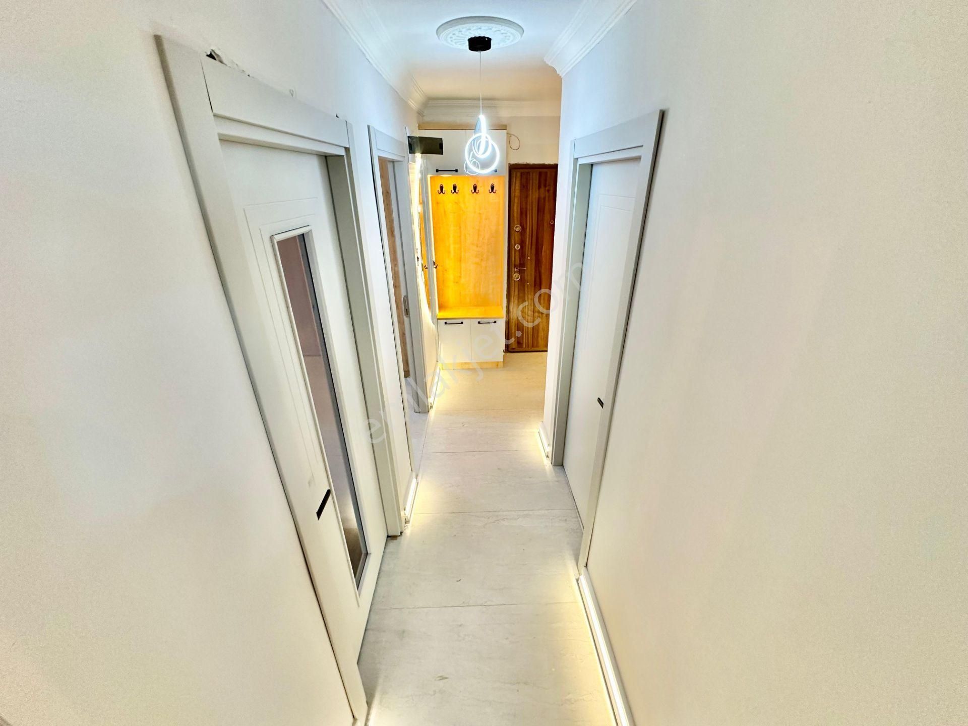 ꧁ay Emlaktan꧁akçay Merkezde İçi Komple Yenilenmiş Ultra Lüks Tasarım Giriş Üstü Satılık 2+1 Daire - Görsel 33