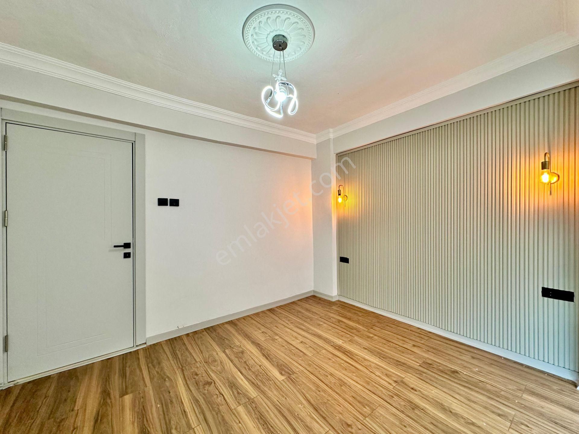 ꧁ay Emlaktan꧁akçay Merkezde İçi Komple Yenilenmiş Ultra Lüks Tasarım Giriş Üstü Satılık 2+1 Daire - Görsel 27