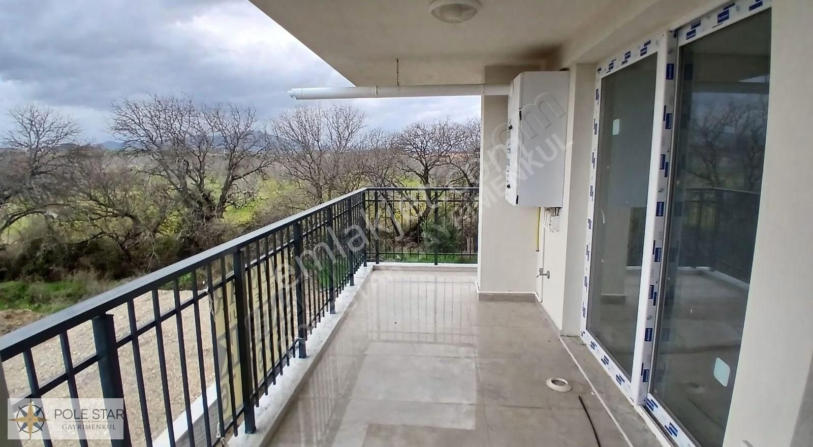 Germencik Park Mahalle'sinde Doğalgazlı Harika 3+1 Daire - Görsel 6