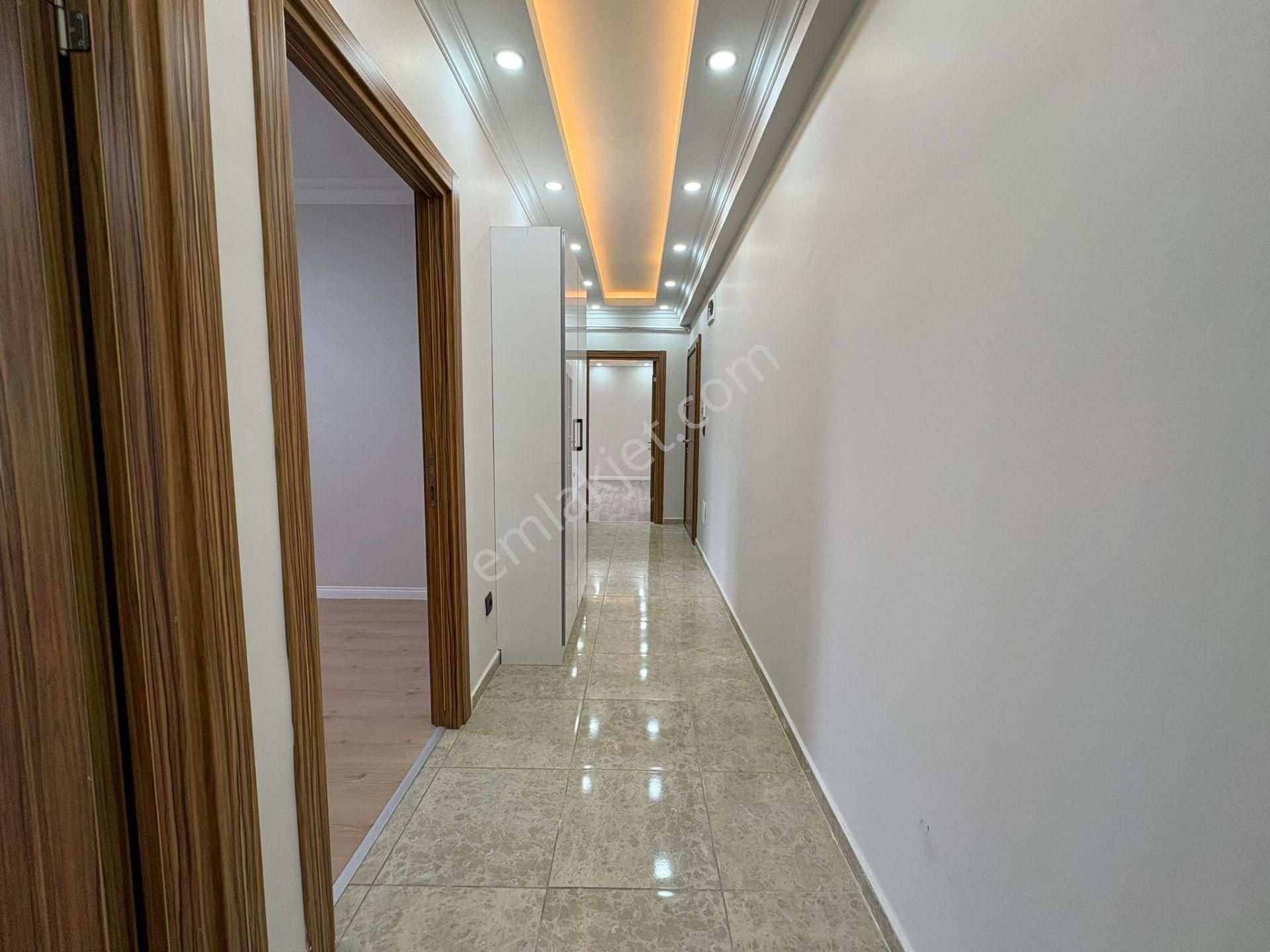 Değirmenyolunda Altıntepe Kızılaya Yakın 2+1 70 M² Net Kullanım - Görsel 26