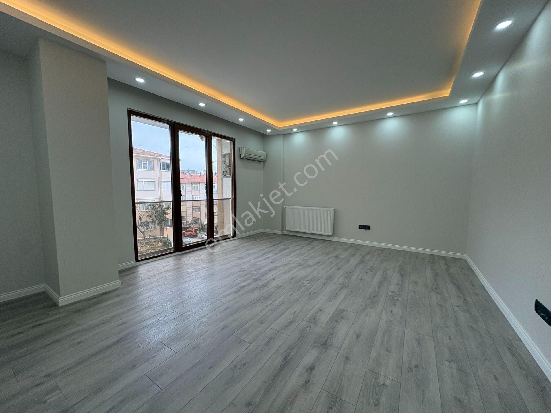 Değirmenyolunda Altıntepe Kızılaya Yakın 2+1 70 M² Net Kullanım - Görsel 2