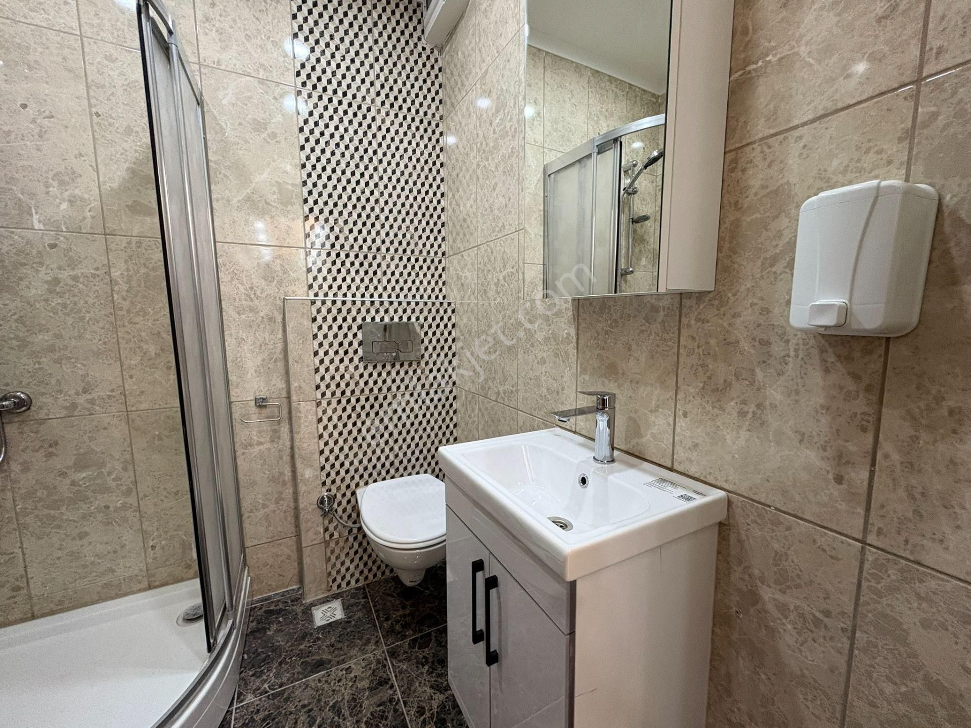 Değirmenyolunda Altıntepe Kızılaya Yakın 2+1 70 M² Net Kullanım - Görsel 23