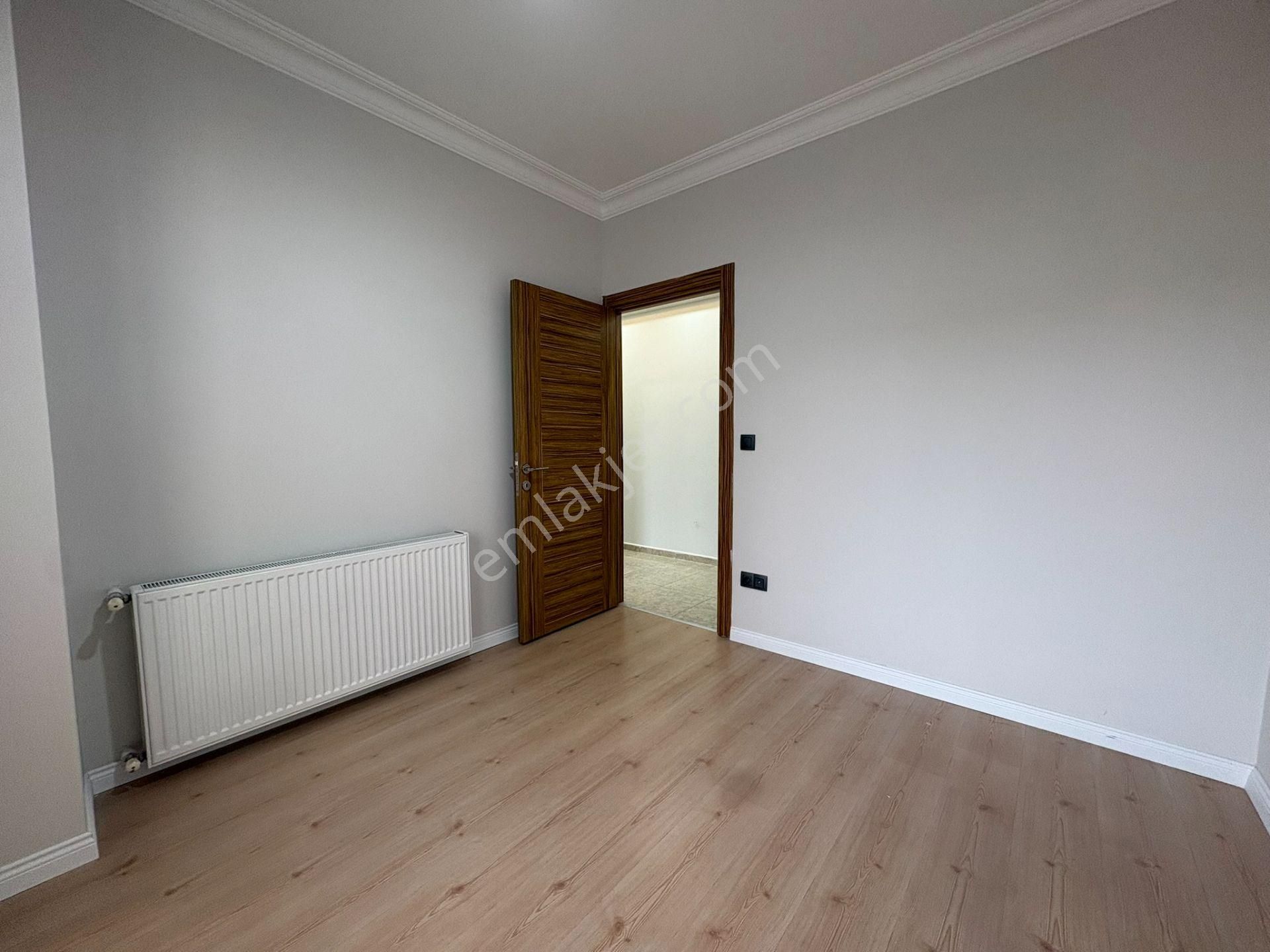 Değirmenyolunda Altıntepe Kızılaya Yakın 2+1 70 M² Net Kullanım - Görsel 19