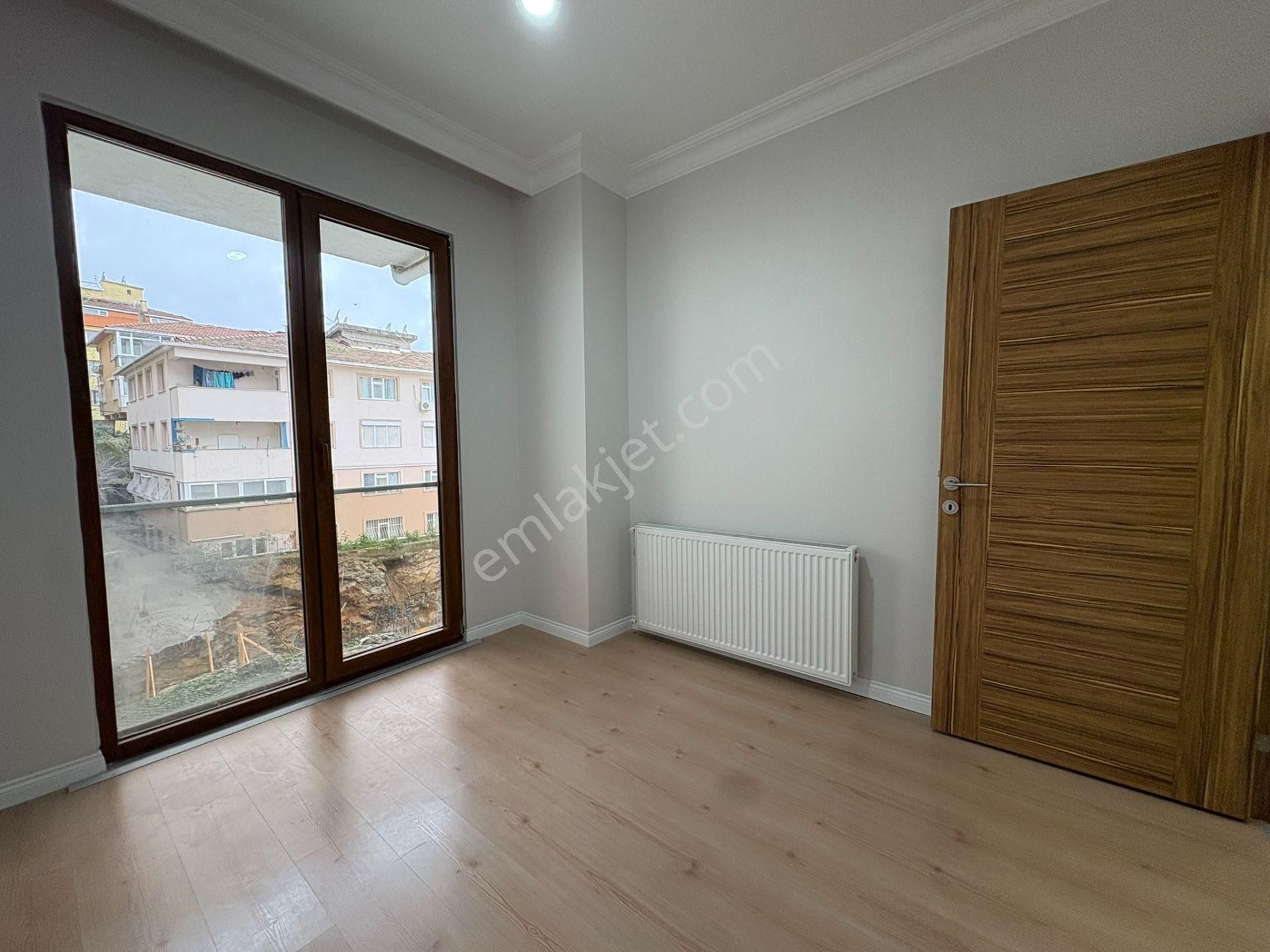 Değirmenyolunda Altıntepe Kızılaya Yakın 2+1 70 M² Net Kullanım - Görsel 18
