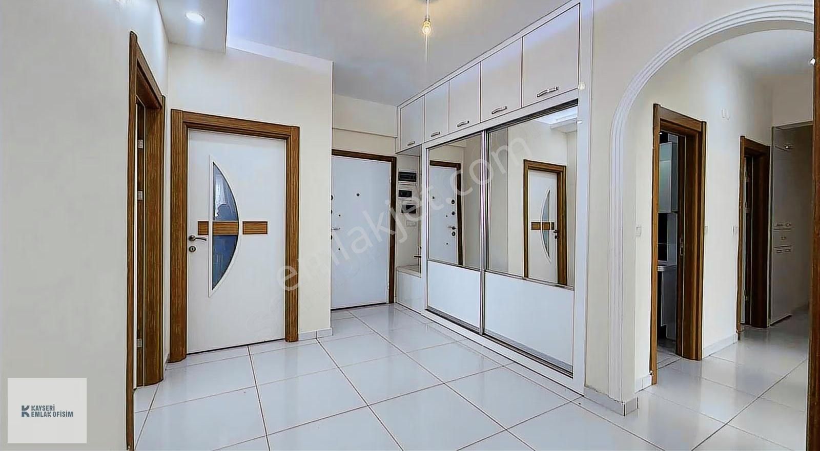 Talas Mevlana Mah.4+1 Geniş Satılık Daire - Görsel 8