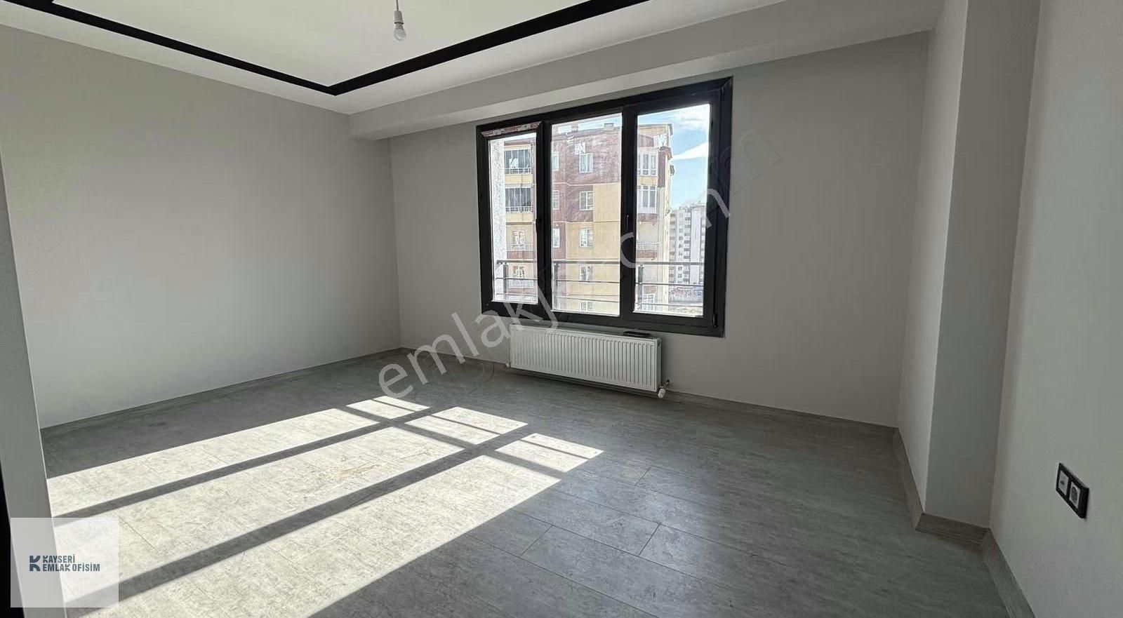 Hocaahmet Yesevi Mah. 2.5+1 Sıfır Daire - Görsel 24