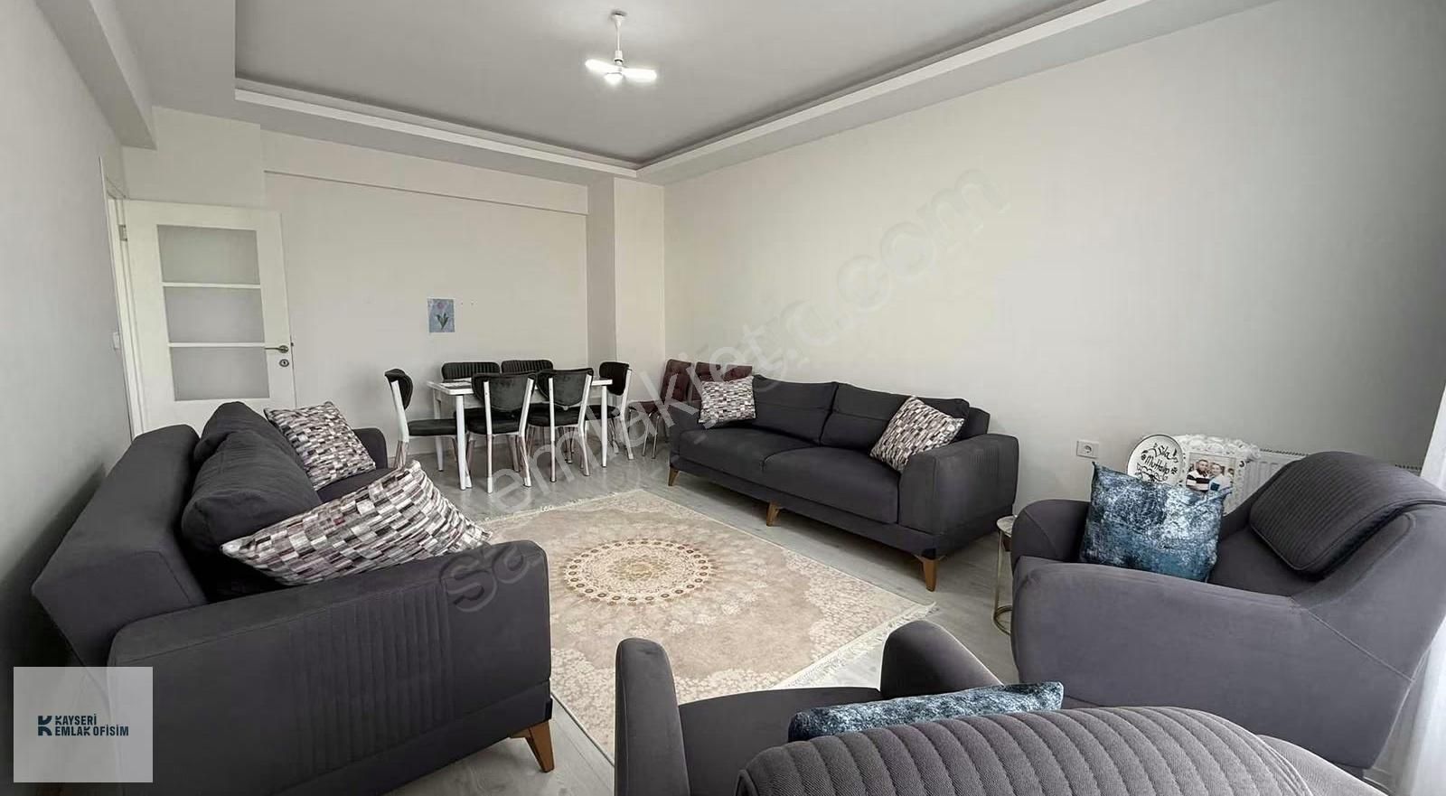 Bahçelievler Serkent'te Cadde Üzeri 3+1 Satılık Geniş Daire - Görsel 4