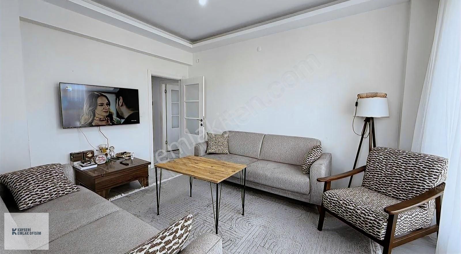 Bahçelievler Serkent'te Cadde Üzeri 3+1 Satılık Geniş Daire - Görsel 31