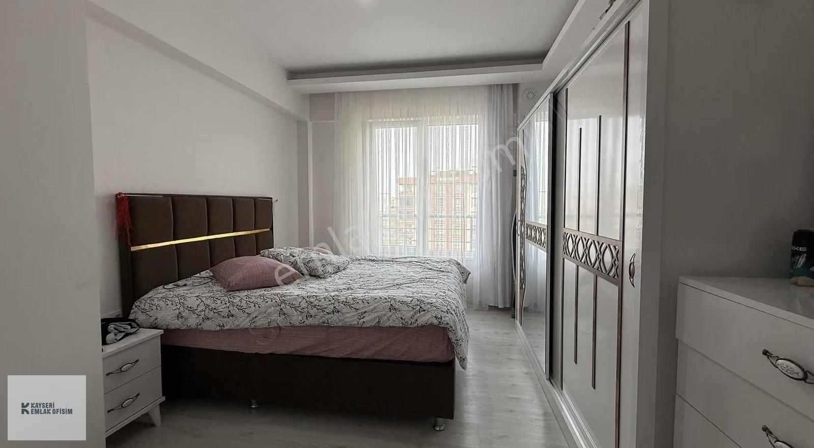 Bahçelievler Serkent'te Cadde Üzeri 3+1 Satılık Geniş Daire - Görsel 17