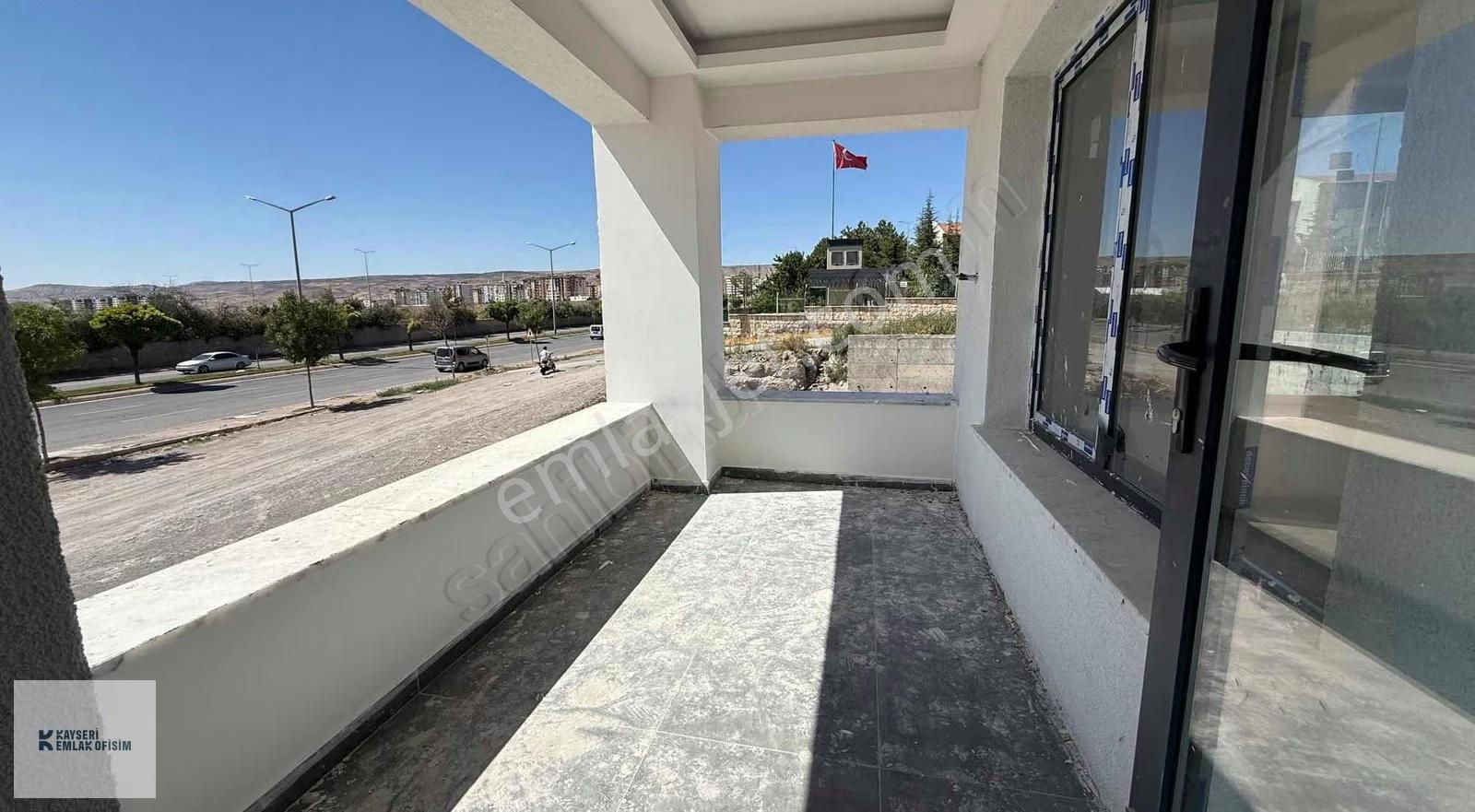 Erkılet Bulvarı Üzerinde 3+1 Sıfır Daire - Görsel 10